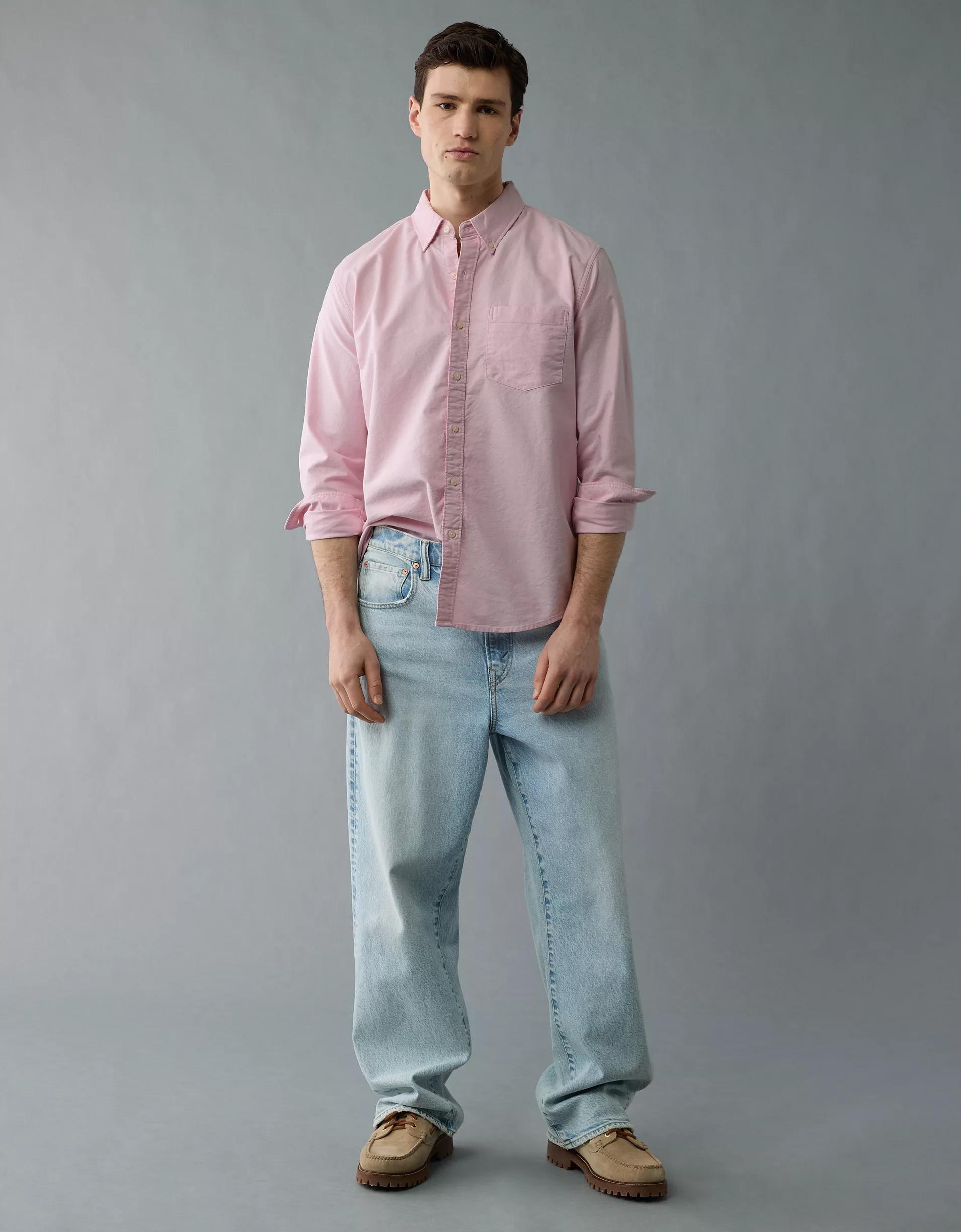 AE Everyday Classic Fit Oxford Button-Up Shirt Product Image