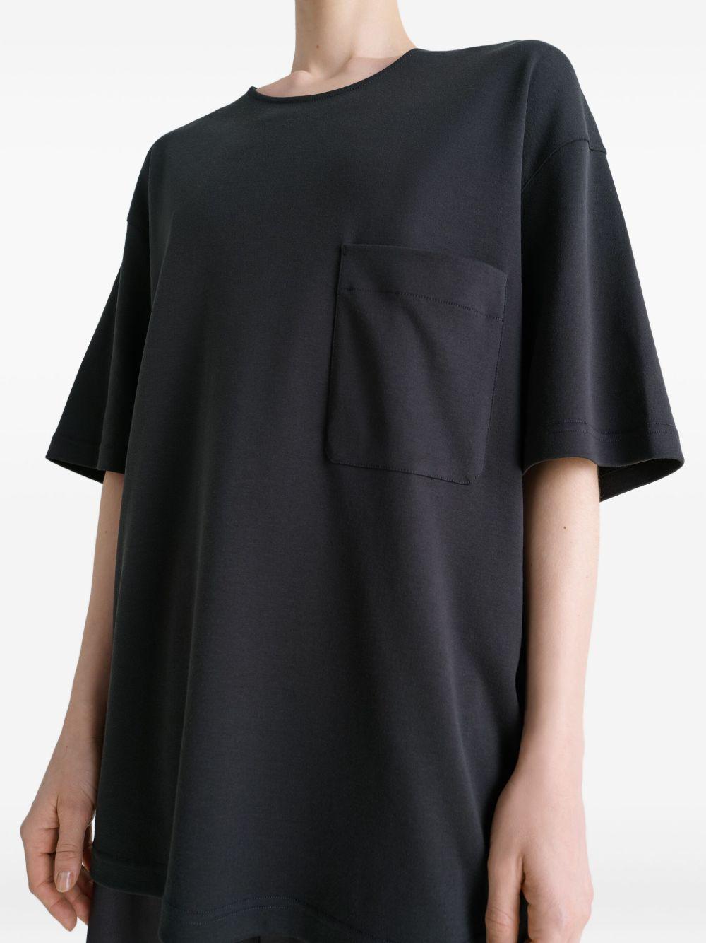 lightweight-jersey T-shirt Product Image