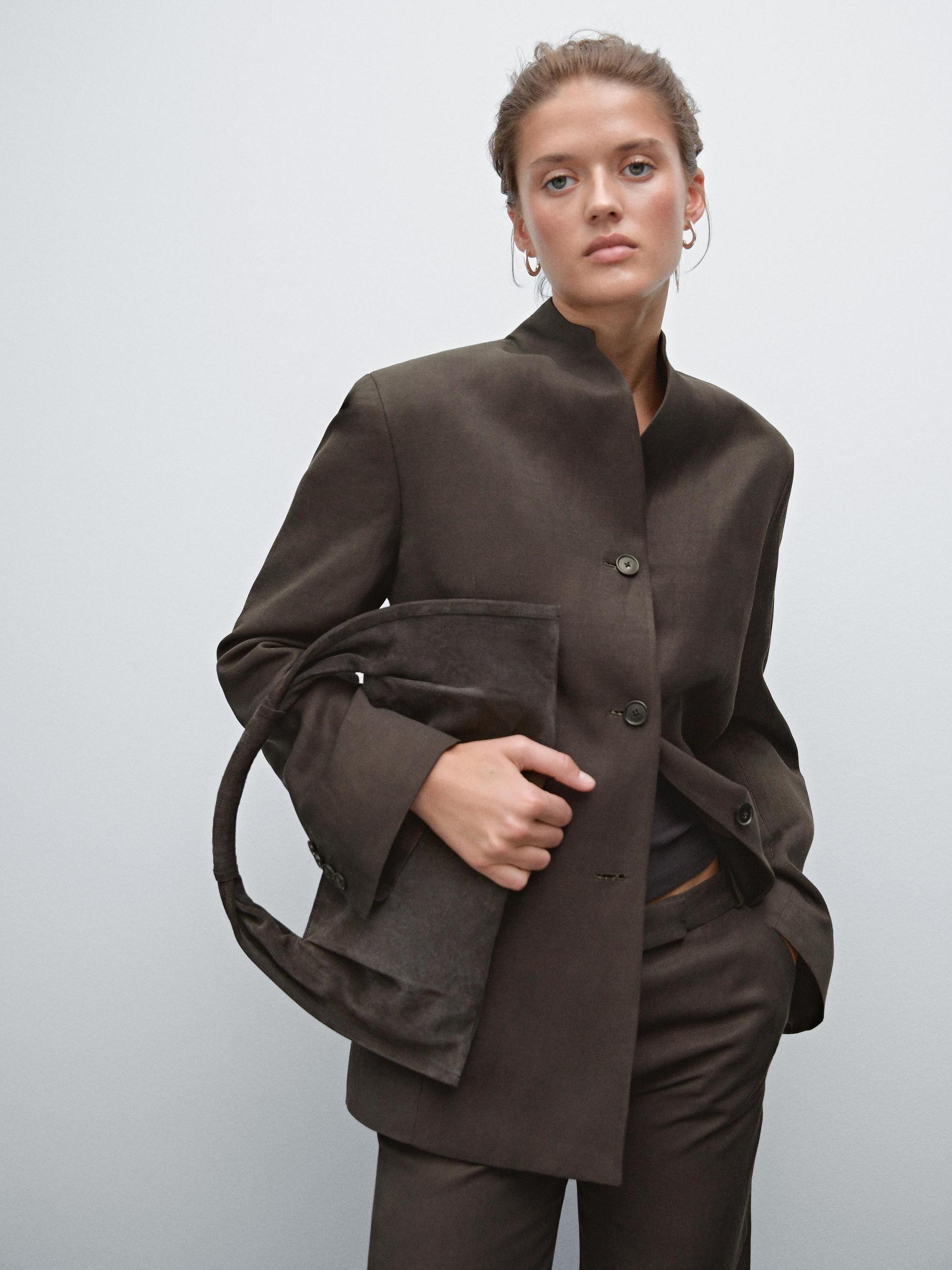 Linen blend high neck blazer Product Image