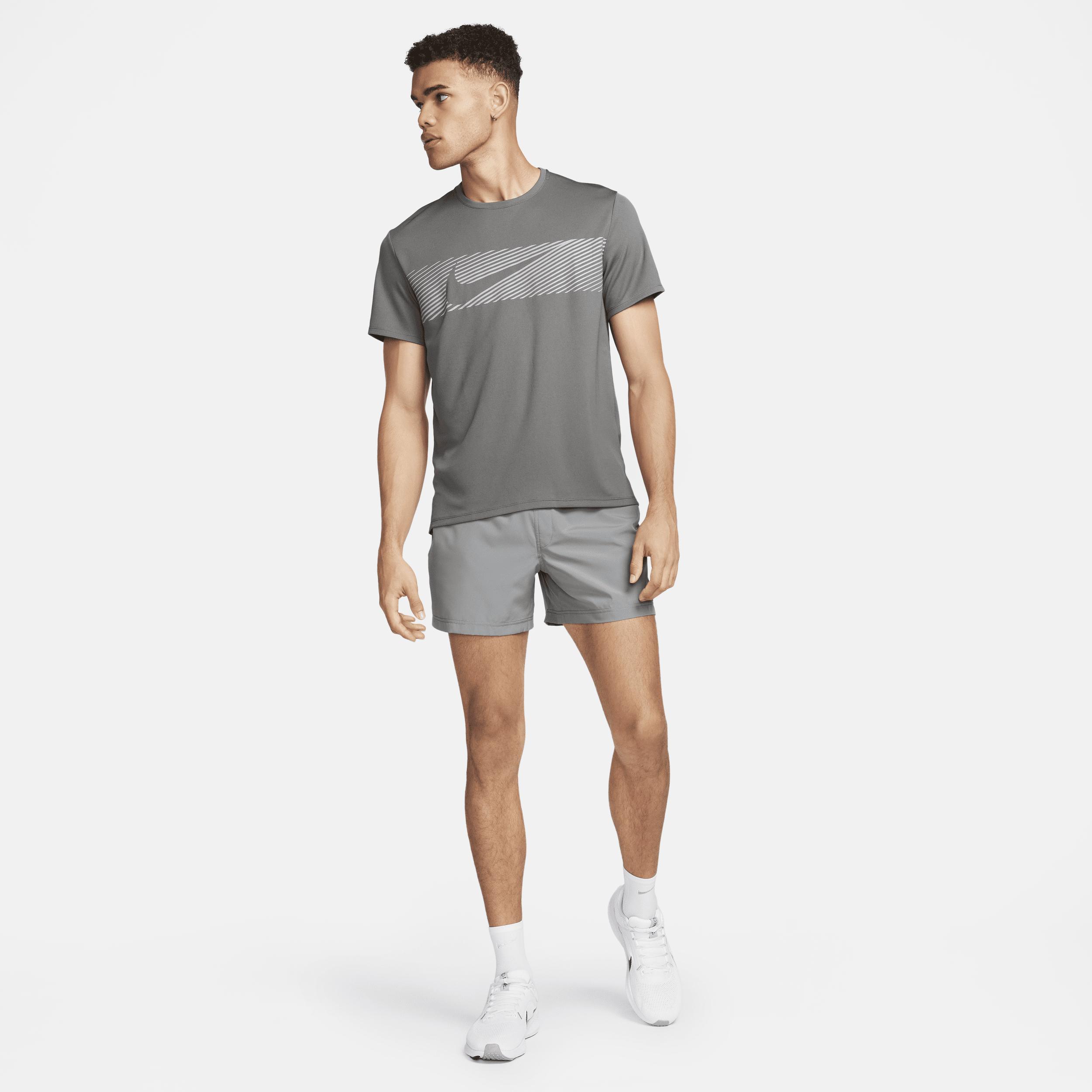 Nike Mens Form Dri-FIT 5 Unlined Versatile Shorts | FN4347-084 Product Image