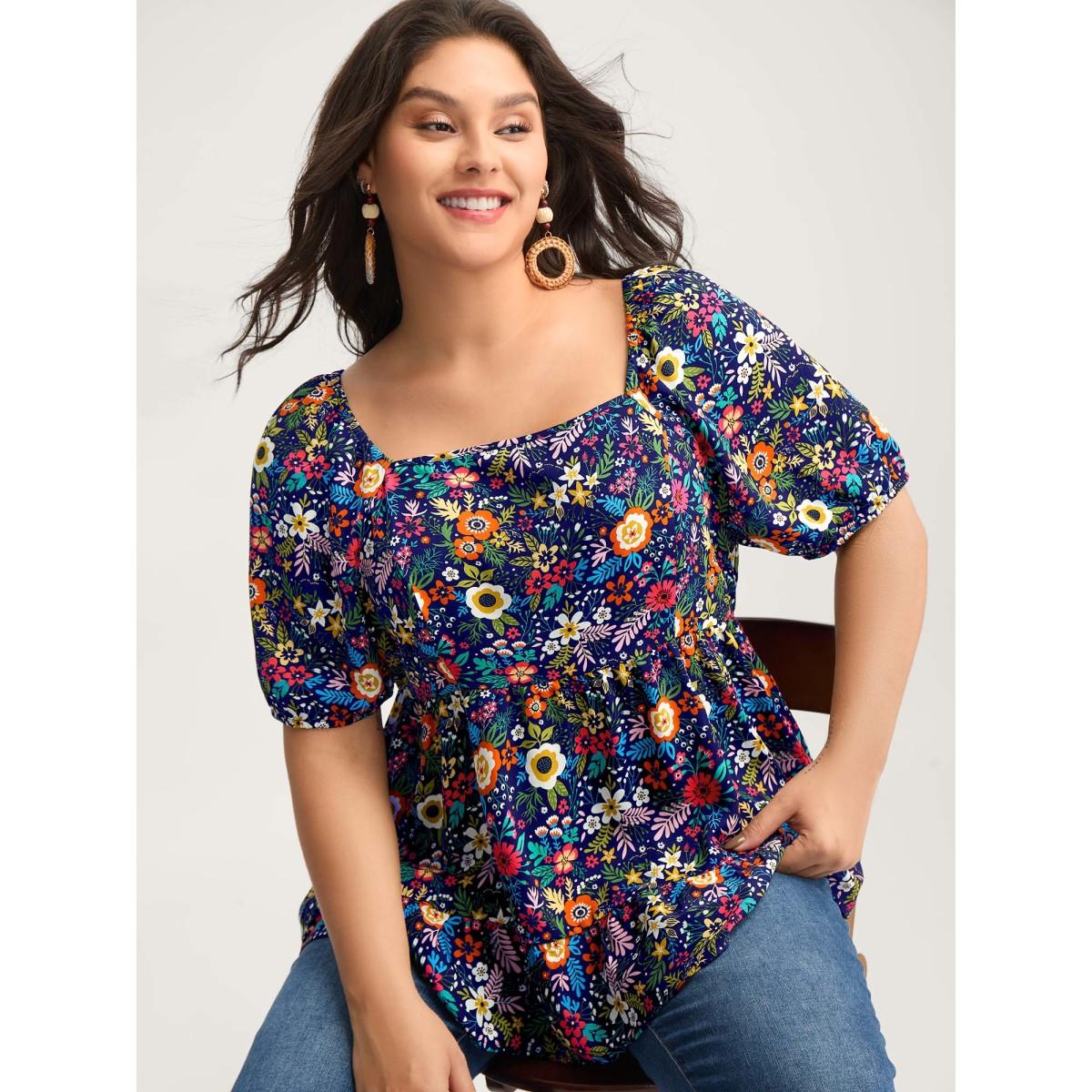 Plus Size DarkGreen Floral Square Neck Fit and Flare Blouse Women Playful Short sleeve Square Neck Vacation Blouses BloomChic 30/6X Product Image
