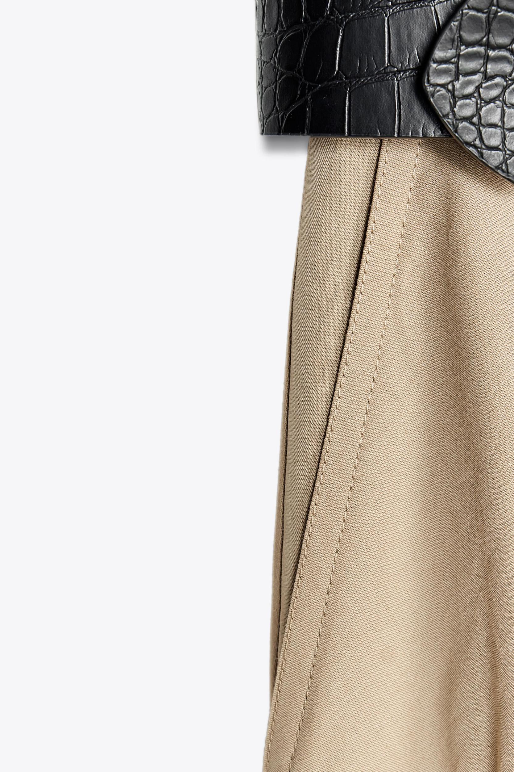 SHOULDER PAD DRESS Product Image