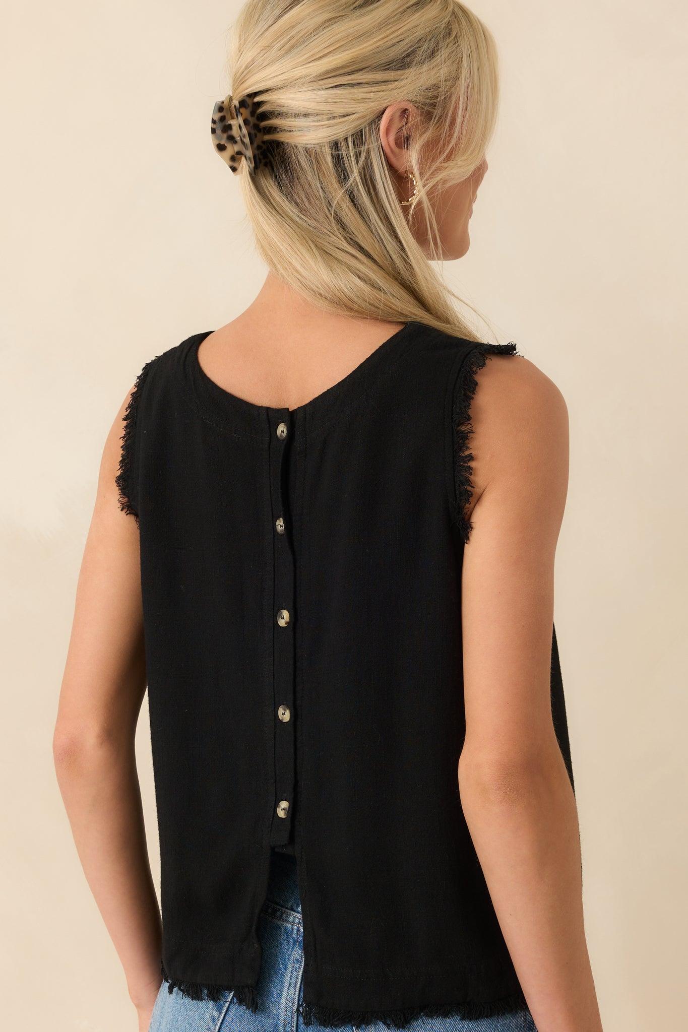 Pebble Pathway Black Tank Top L / Black Product Image