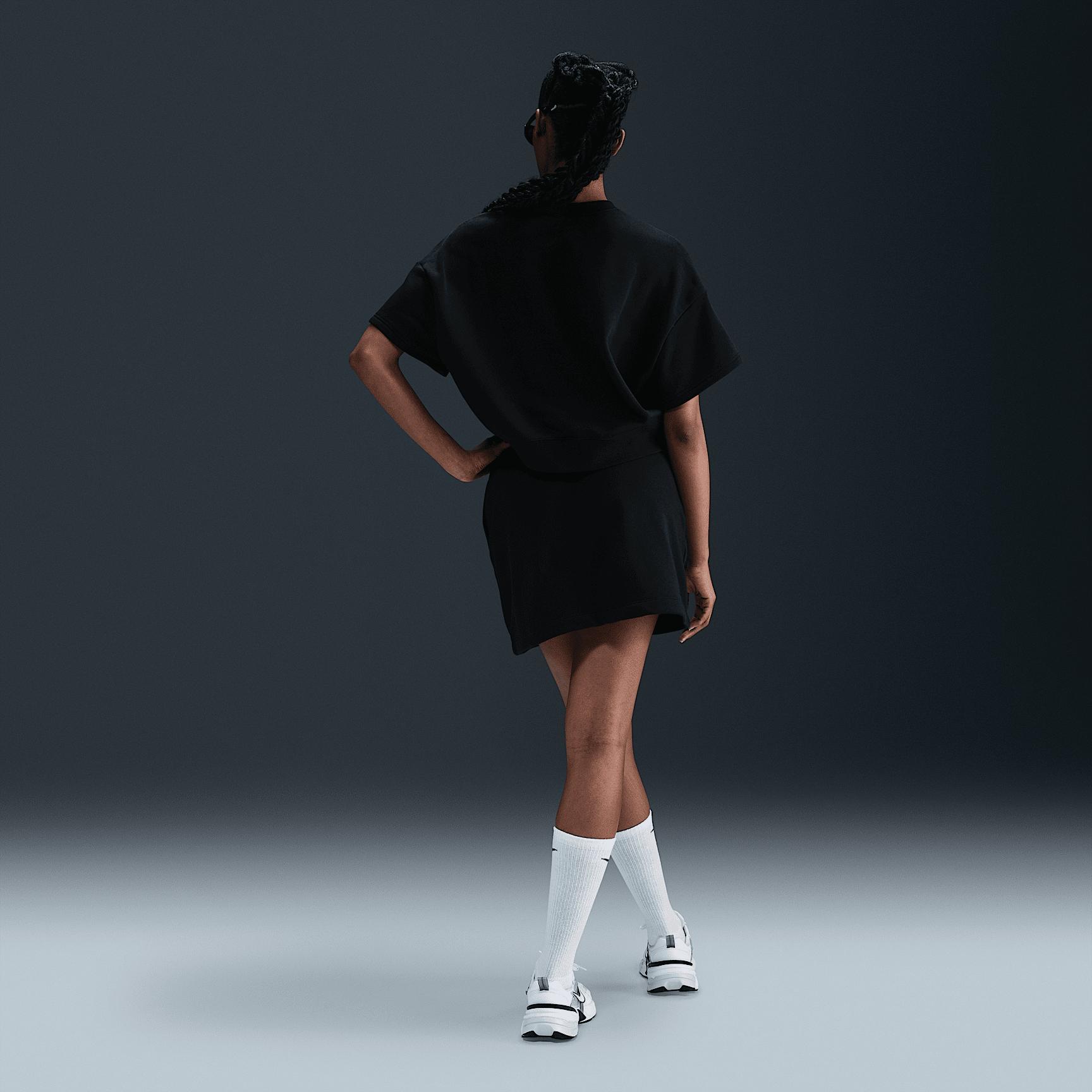 Nike Sportswear Club Fleece Women's Loose Top Product Image