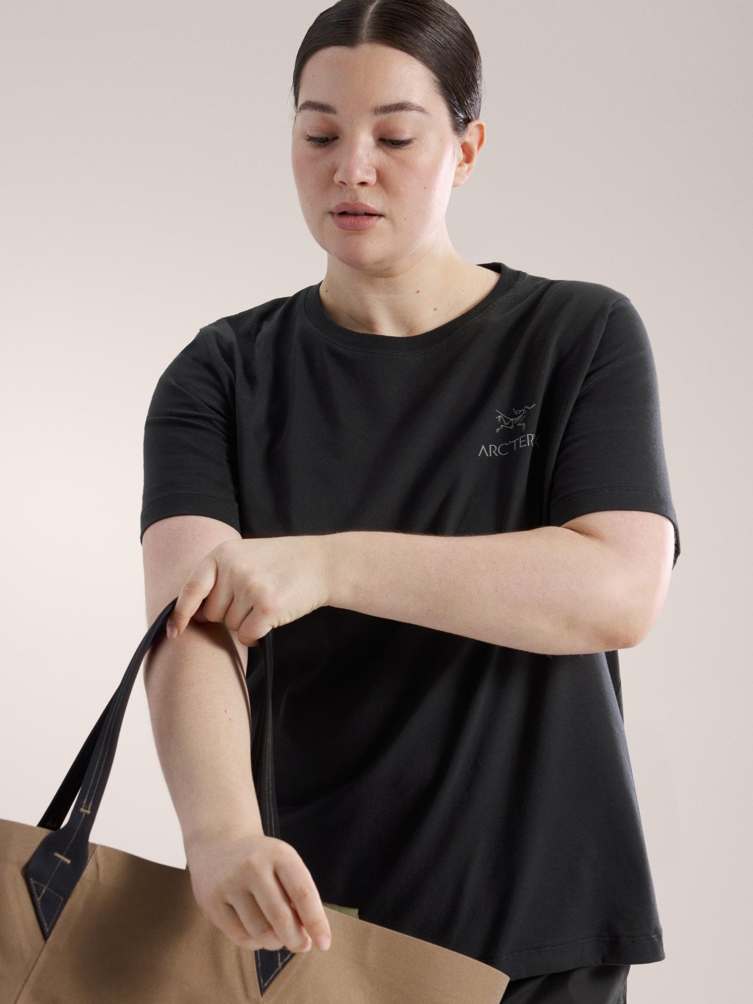 Kragg SL Cotton Emblem Crew Shirt SS Women's Product Image