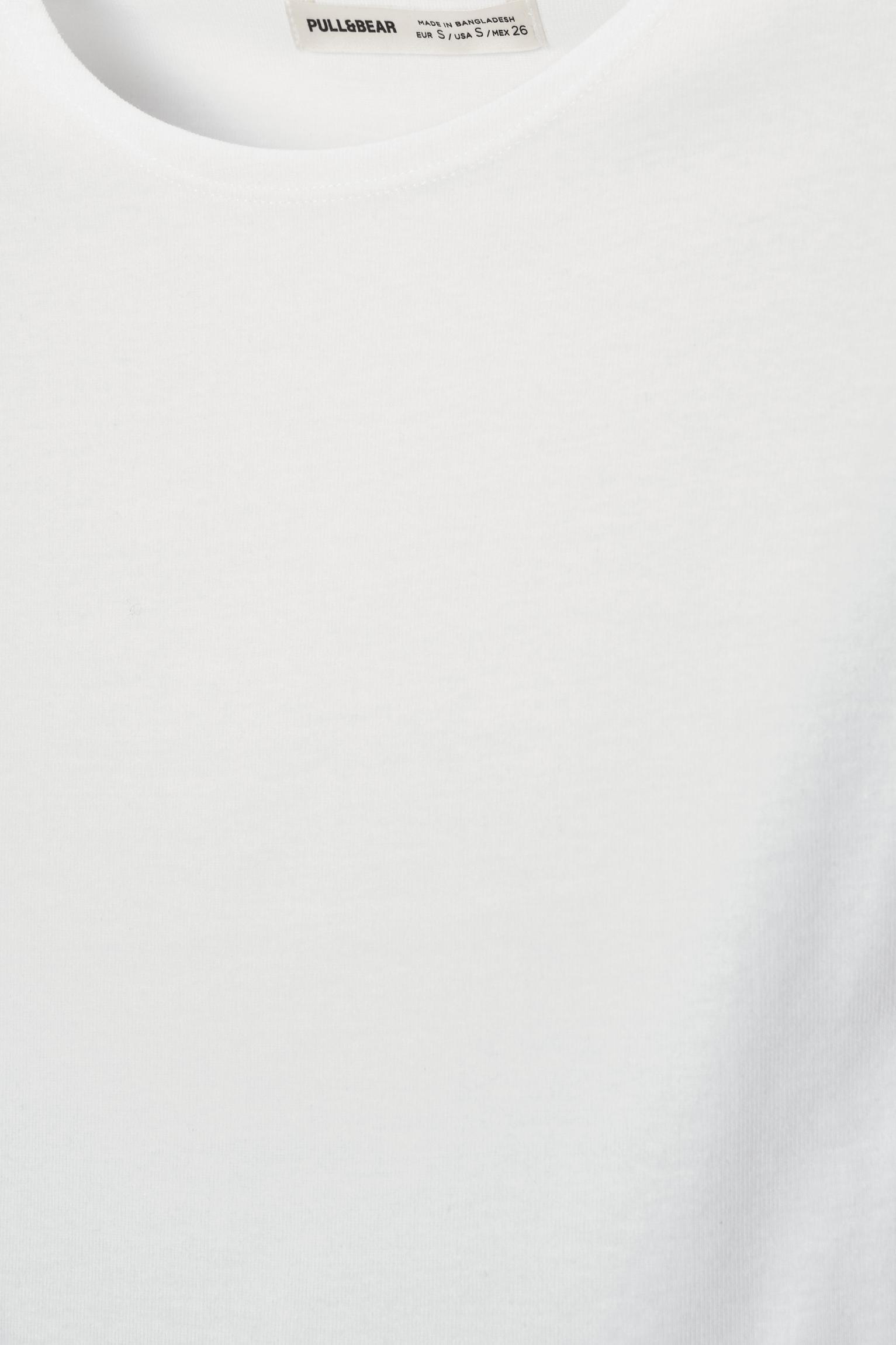 Fitted T-shirt with whole sleeves Product Image