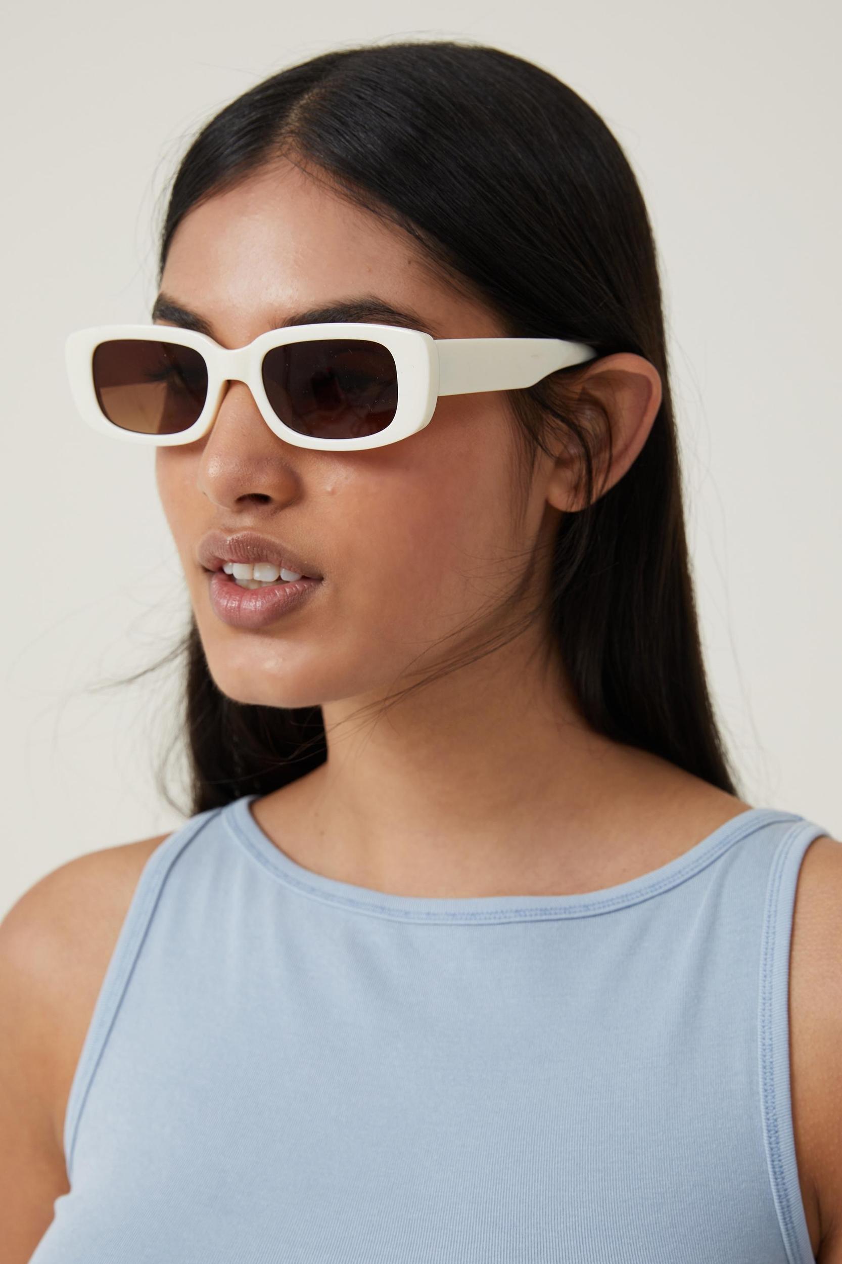 Abby Rectangle Sunglasses Product Image