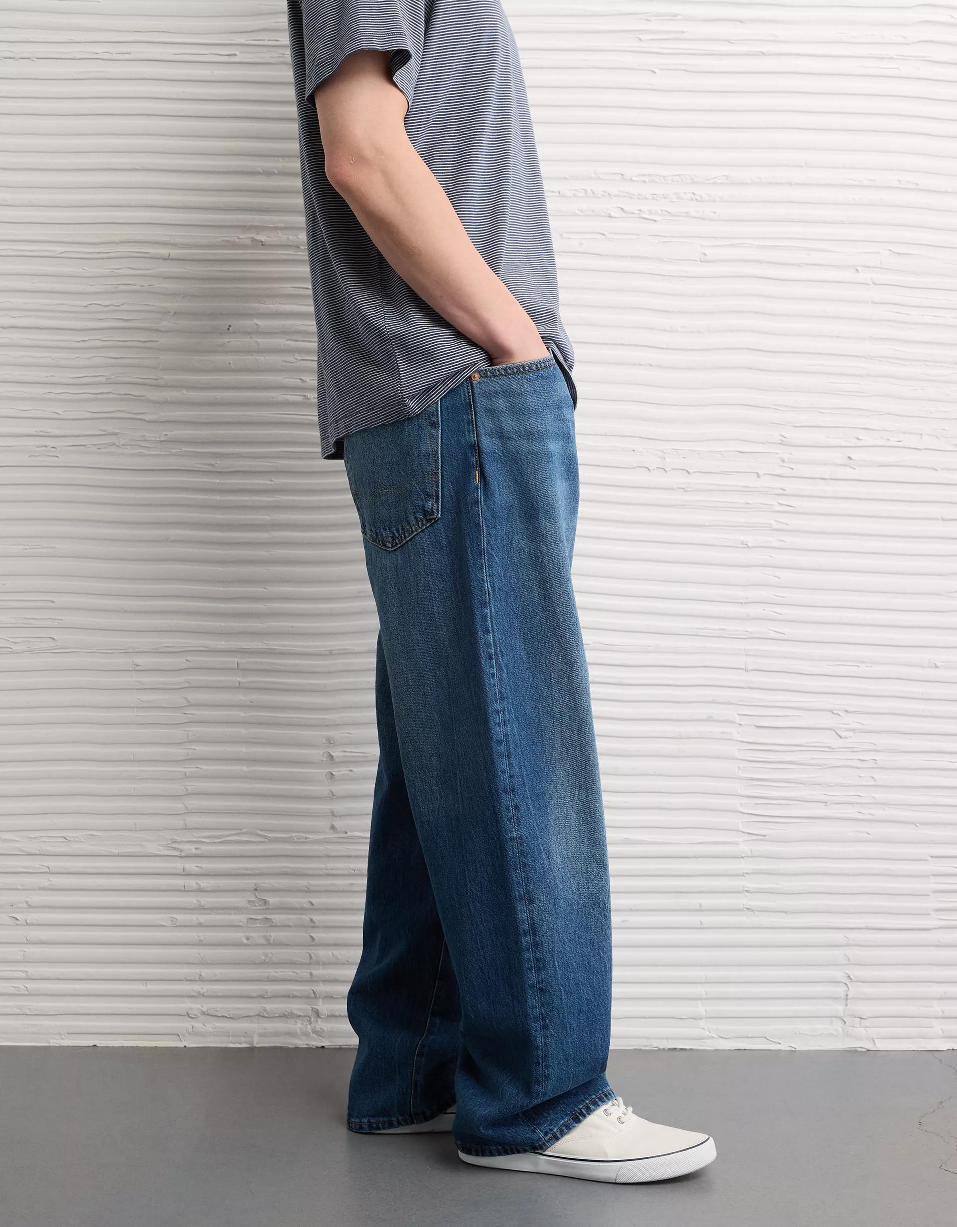 AE Baggy Jean Product Image
