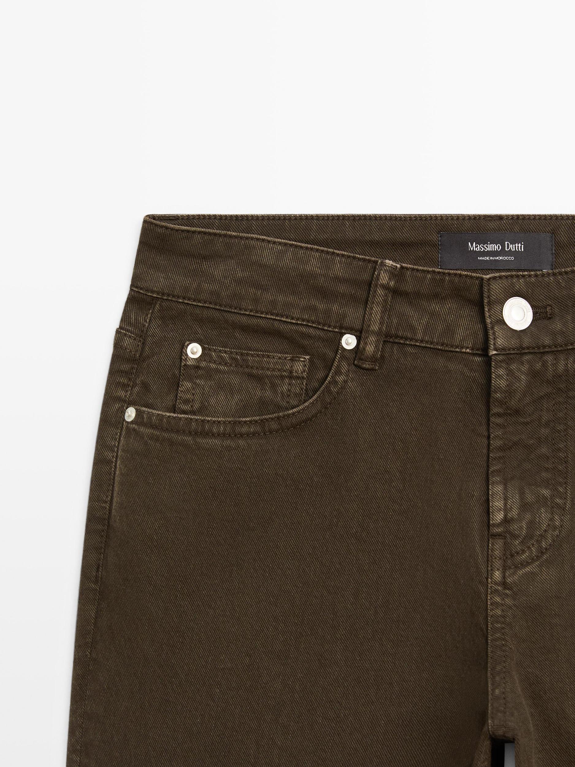 Mid-waist tapered fit jeans Product Image