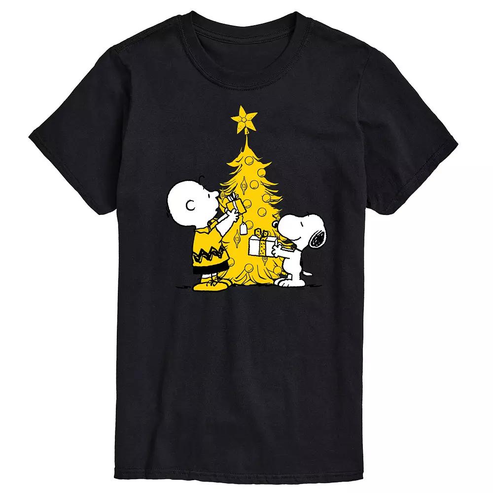Men's Peanuts Xmas Charlie Snoopy Graphic Tee,  Product Image