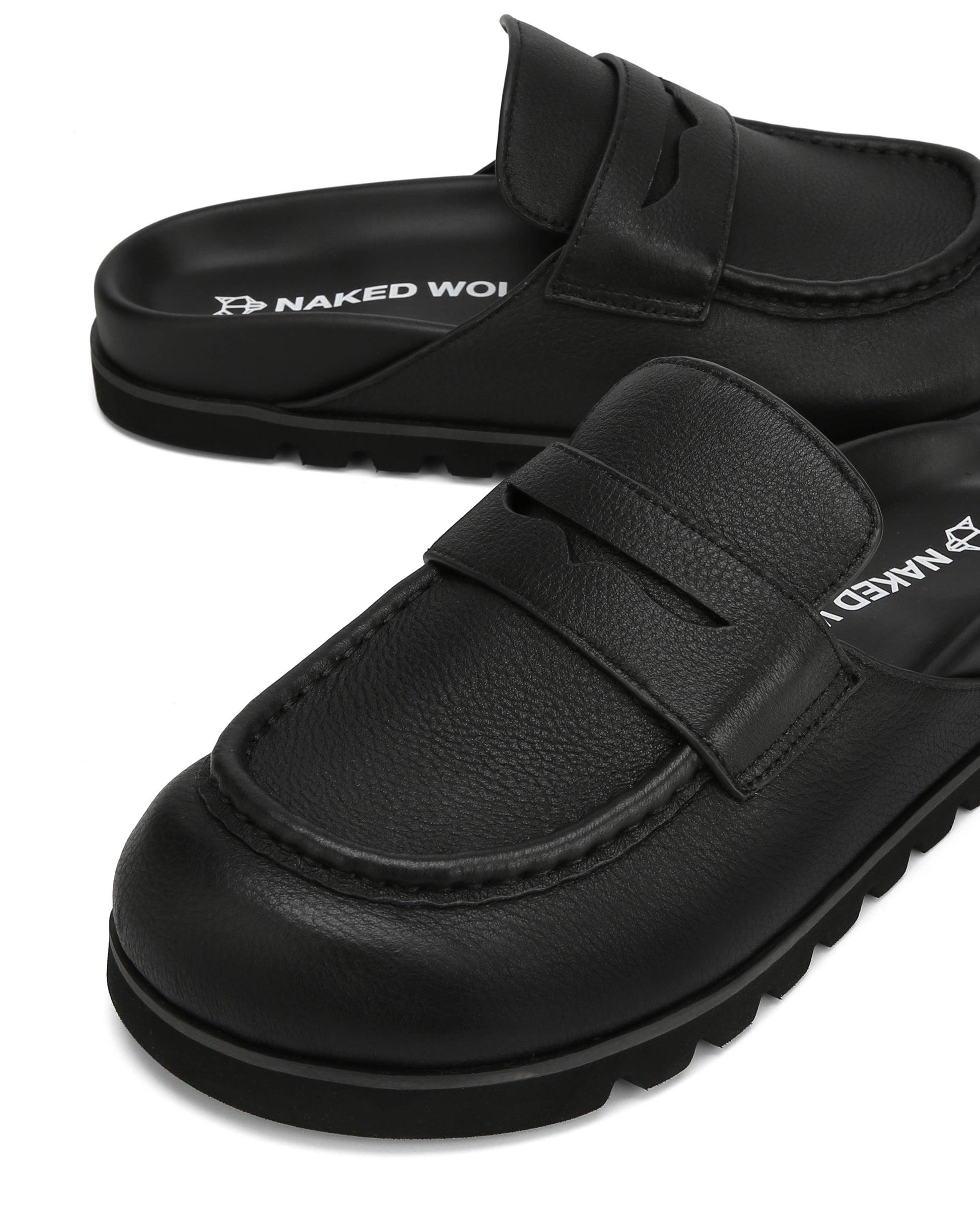 Cord Black Pebble Leather Product Image