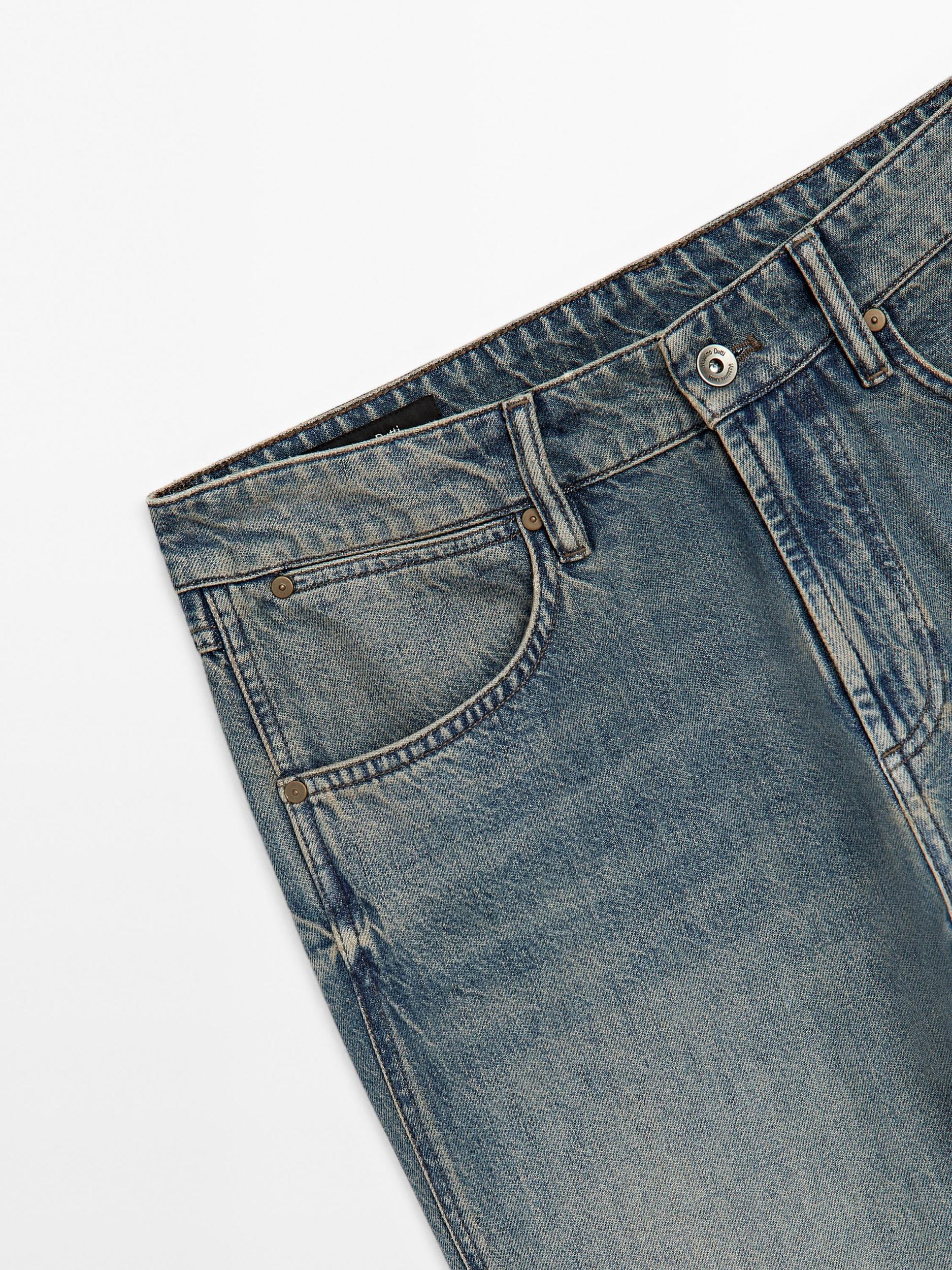 Tapered fit jeans Product Image