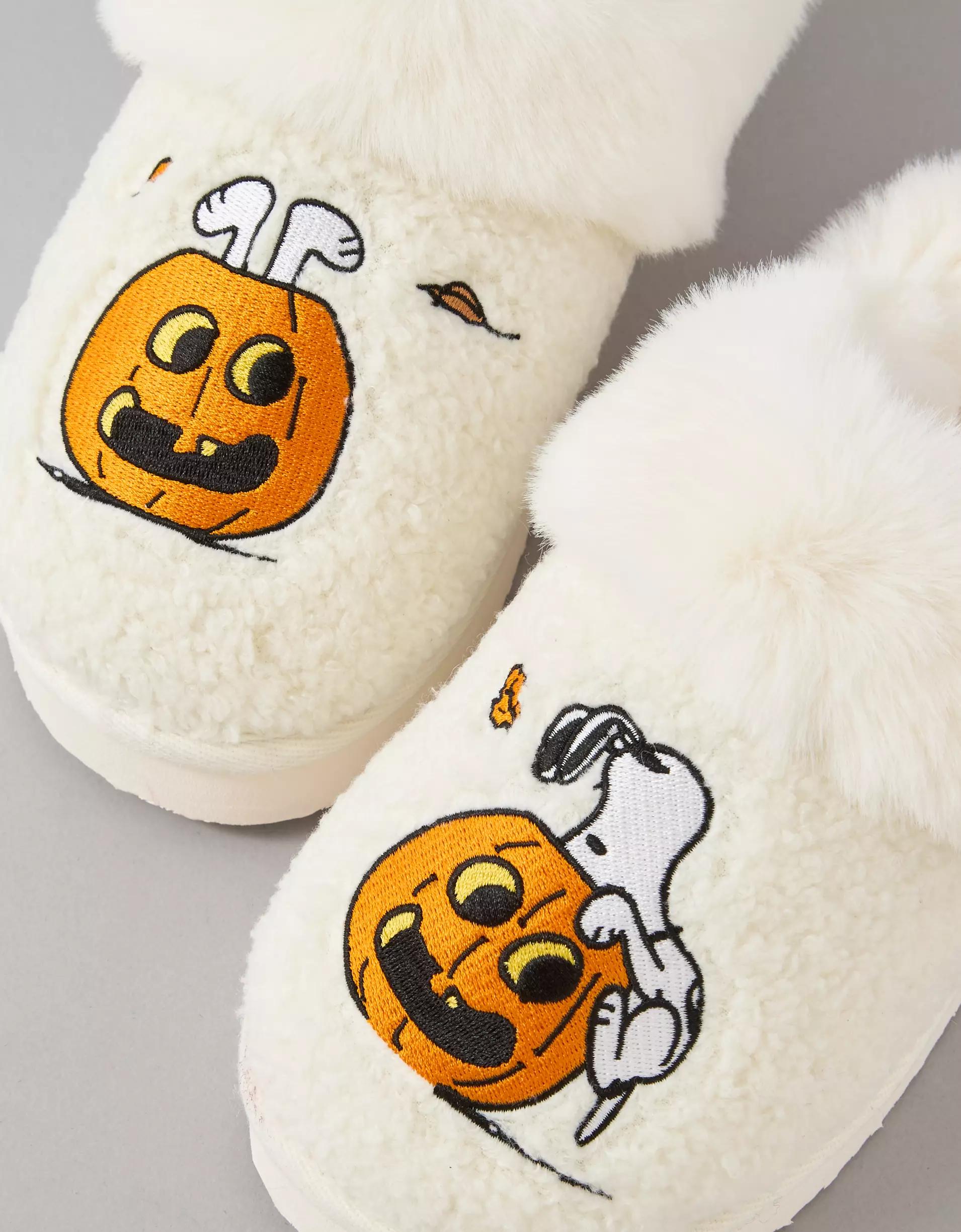 AE Snoopy Pumpkin Scuff Slipper Product Image