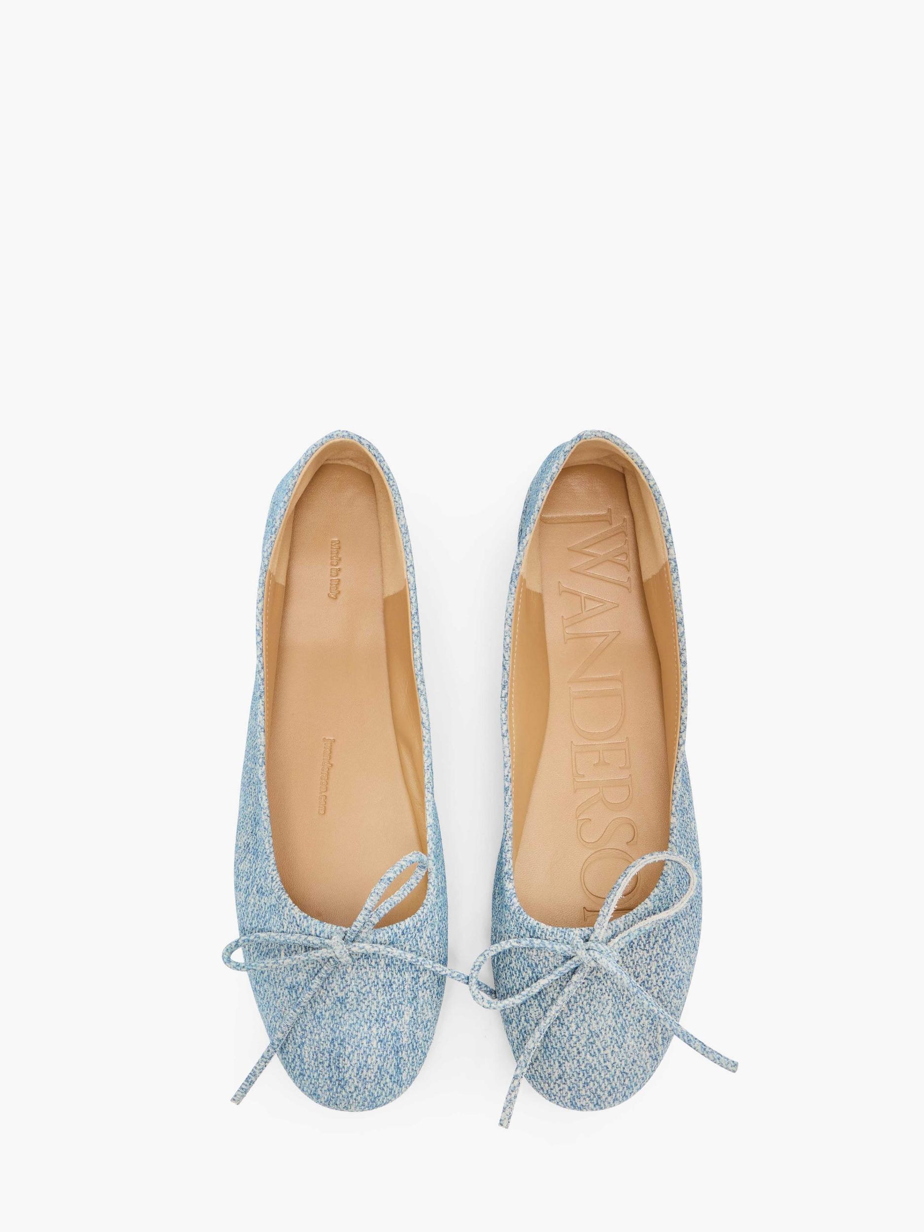 ROUND-TOE SUEDE BALLERINAS Product Image