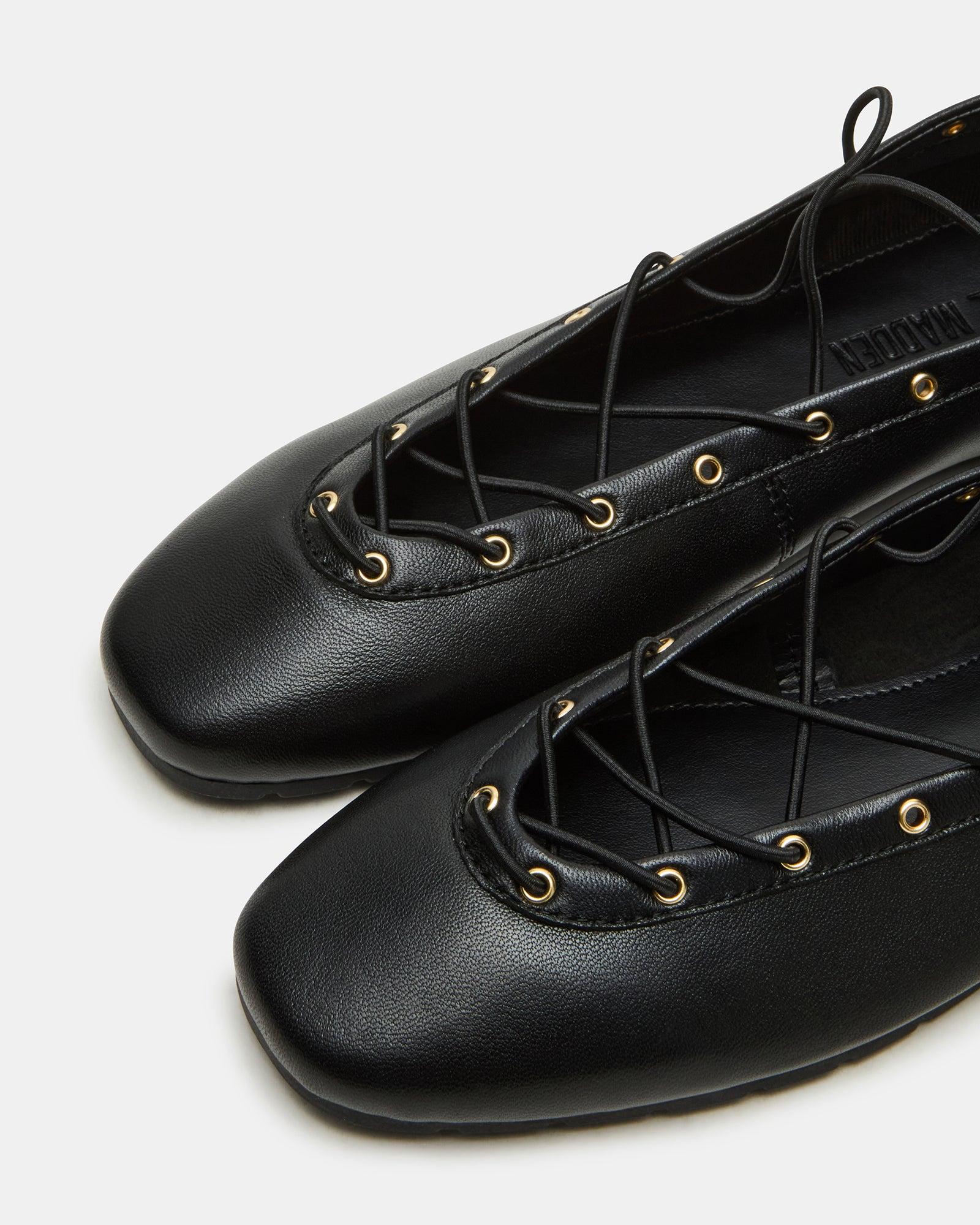 POINTE BLACK LEATHER Female Product Image