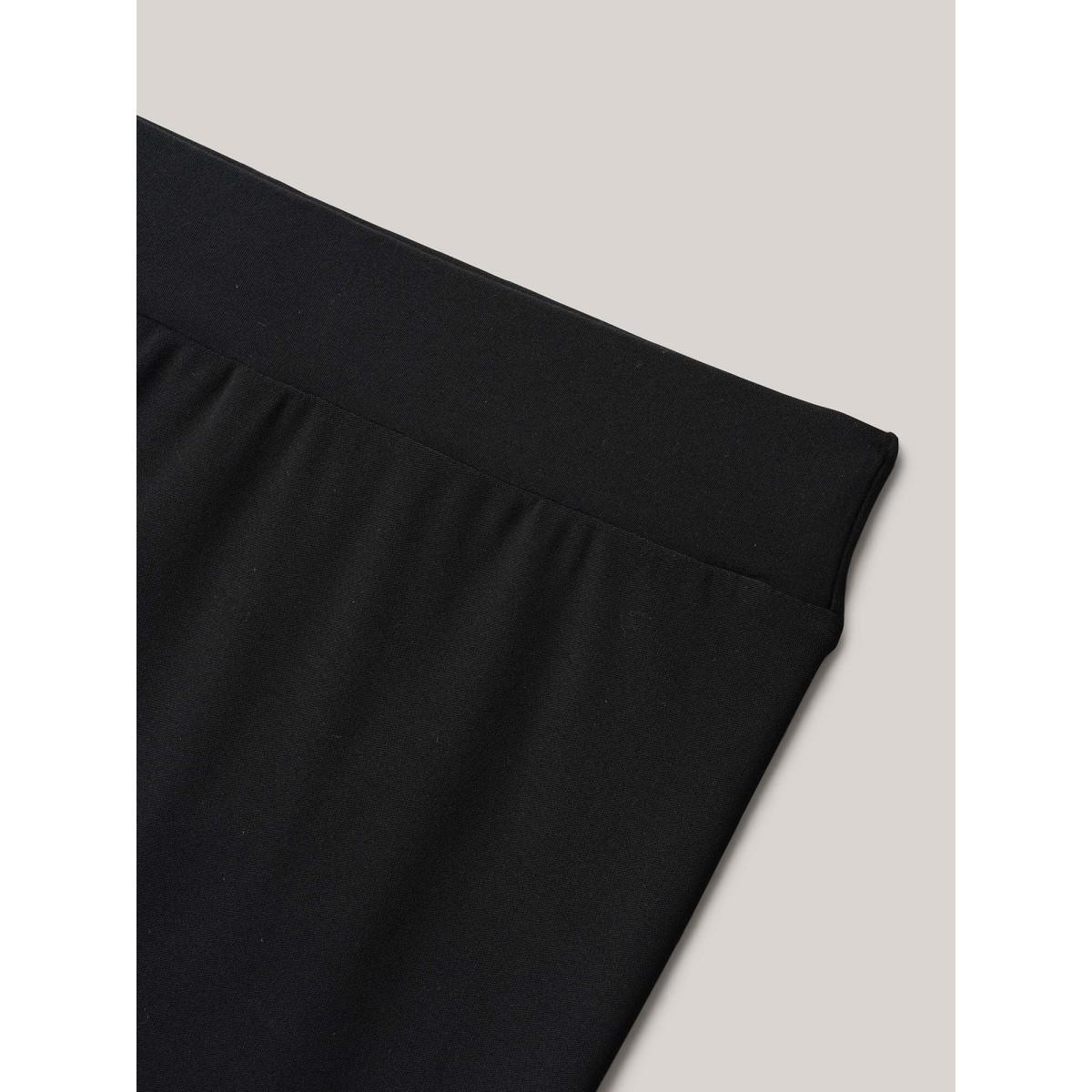 Plus Size Floral Detail Mid-Rise Leggings Women Black Elegant High stretch Skinny Mid Rise Everyday Leggings BloomChic 14-16/1X Product Image