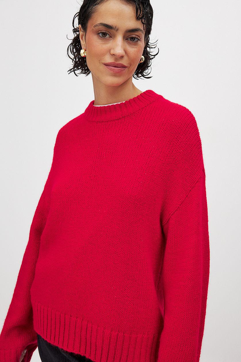 Round Neck Knitted Sweater Blue Product Image