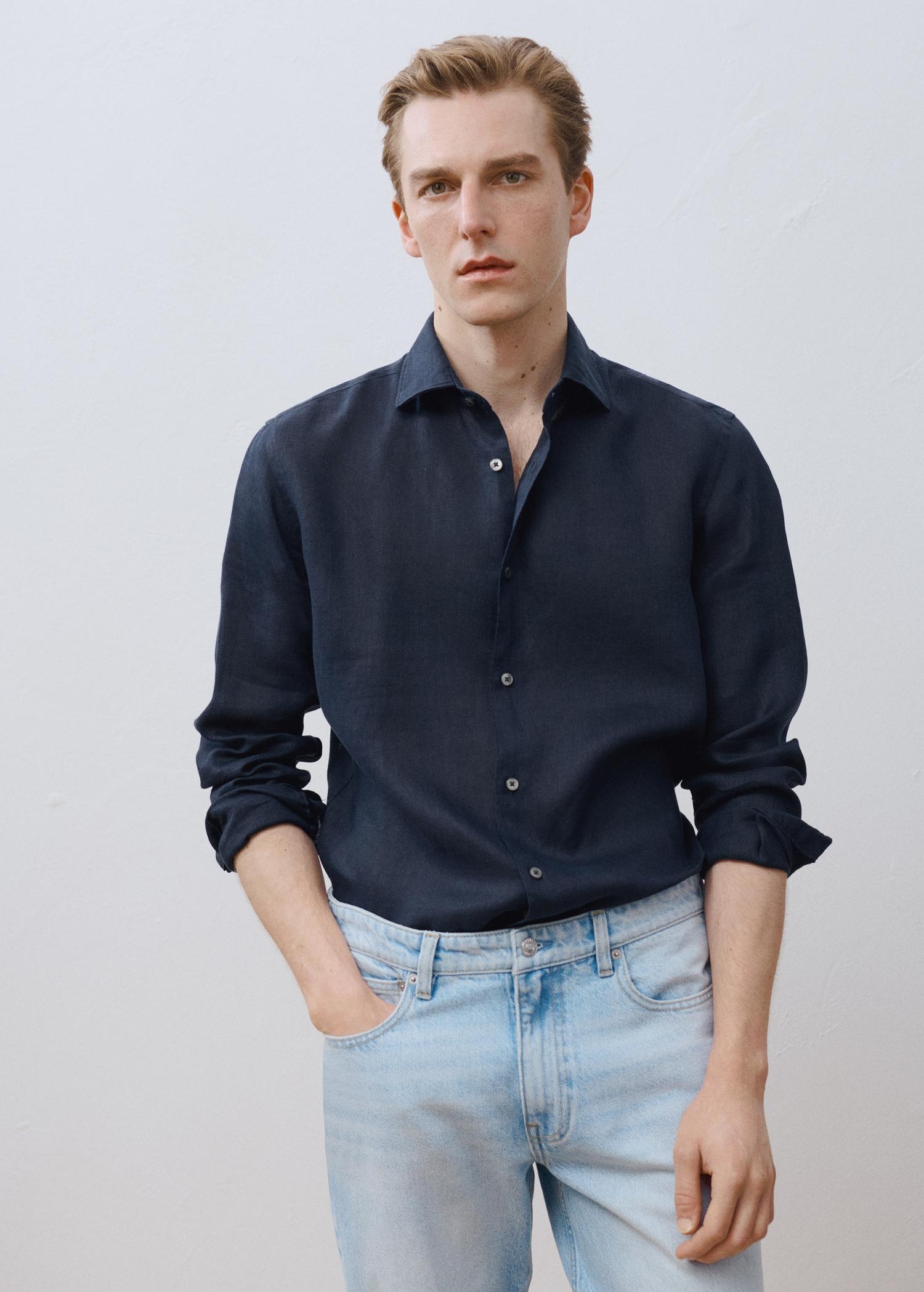 100% linen slim-fit shirt - Men | MANGO USA Product Image