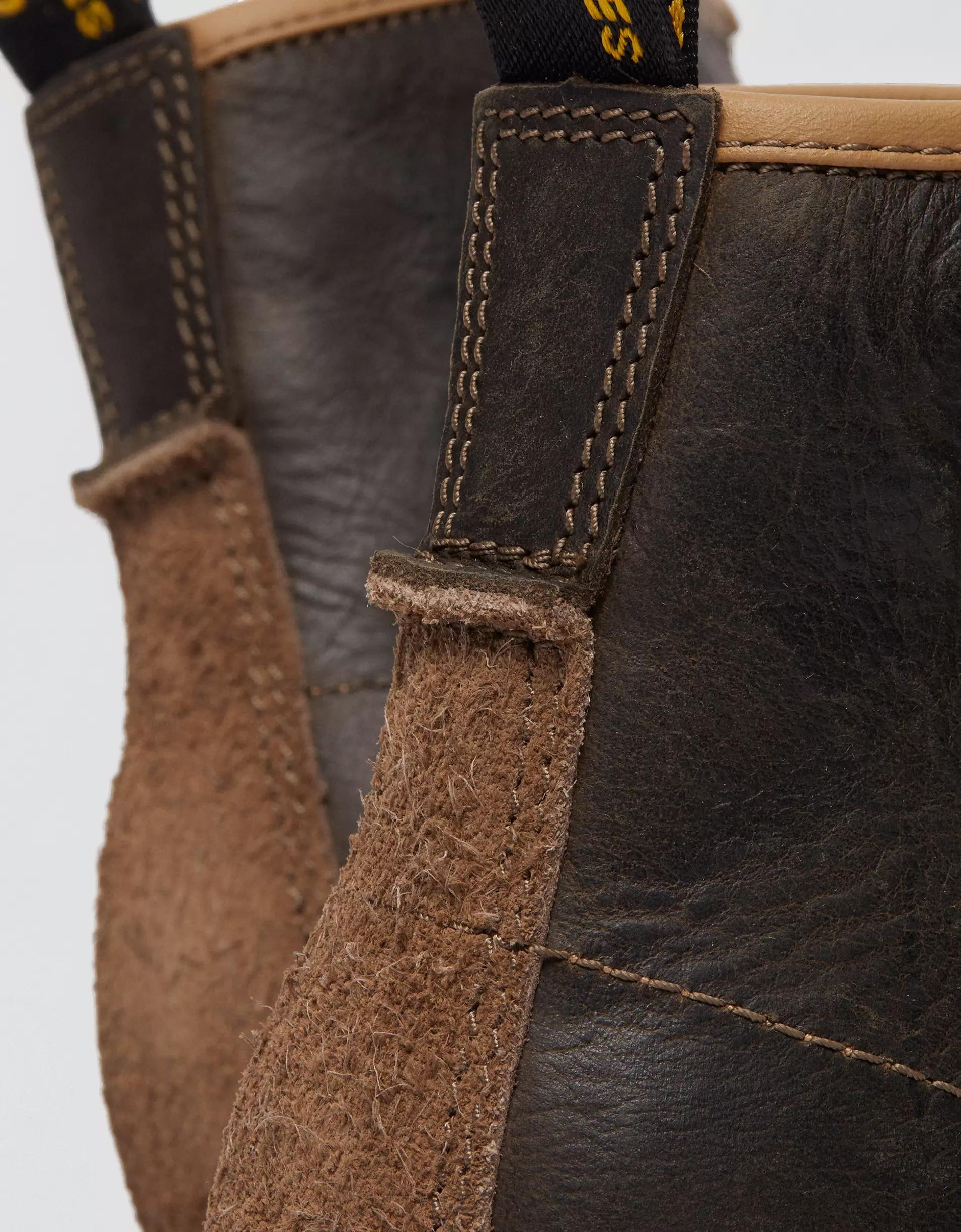 Dr. Martens Men's Antique 101 Boot Product Image