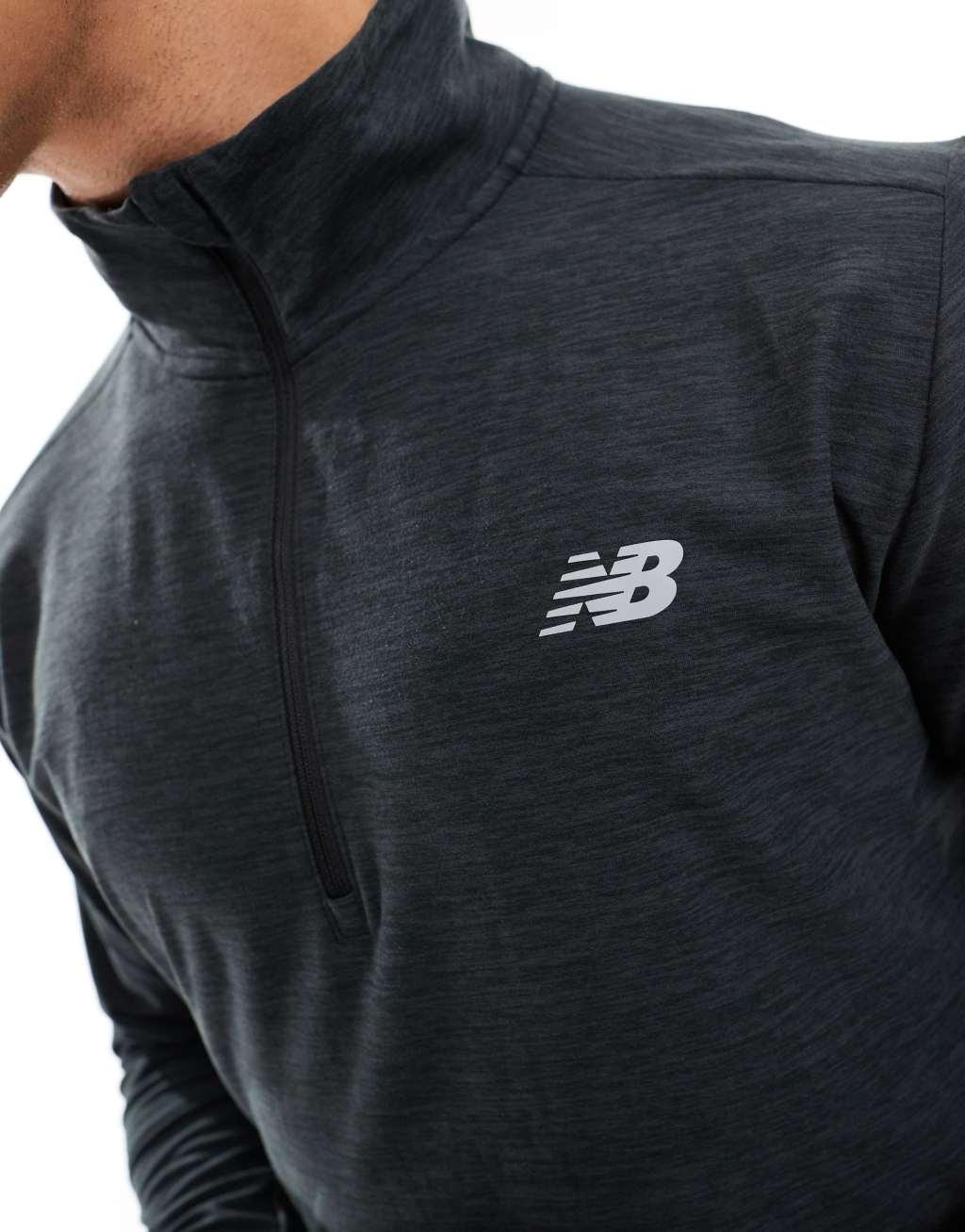 New Balance 1/4 zip sweatshirt in black Product Image