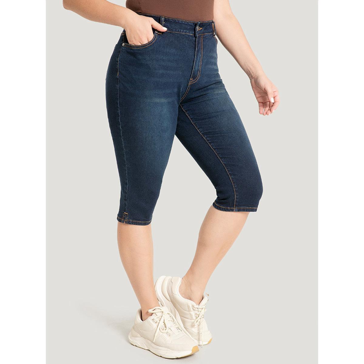 Plus Size Skinny Very Stretchy Dark Wash Split Knee Denim Shorts Women DarkBlue High stretch Dailywear Side seam pocket Casual Denim Shorts BloomChic 18/2X Product Image