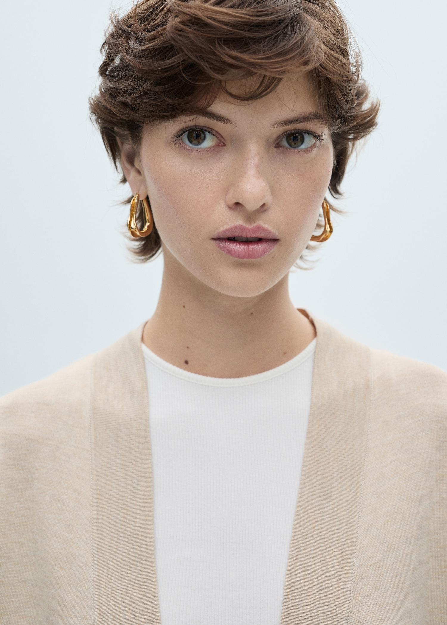 Fine-knit cardigan - Women | MANGO USA Product Image