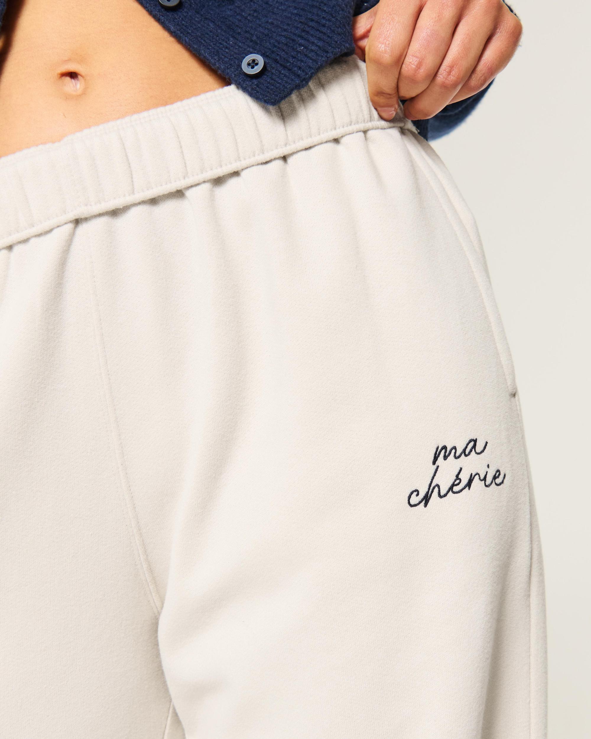 Ma Chérie Graphic Wide-Leg Sweatpants Product Image