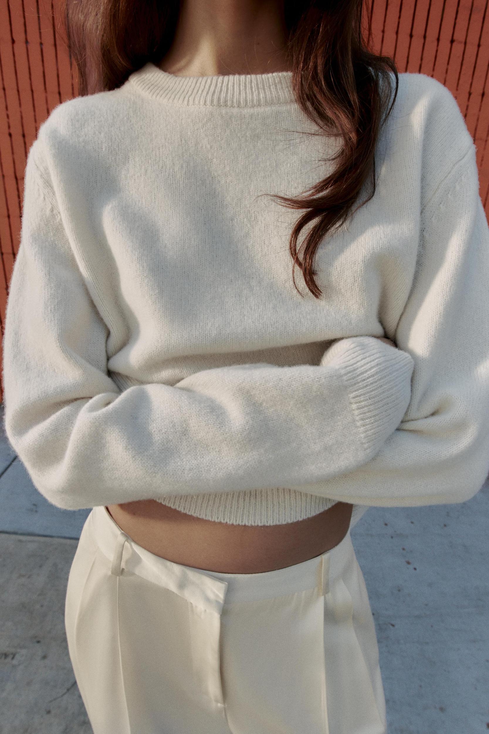 BASIC KNIT JUMPER Product Image