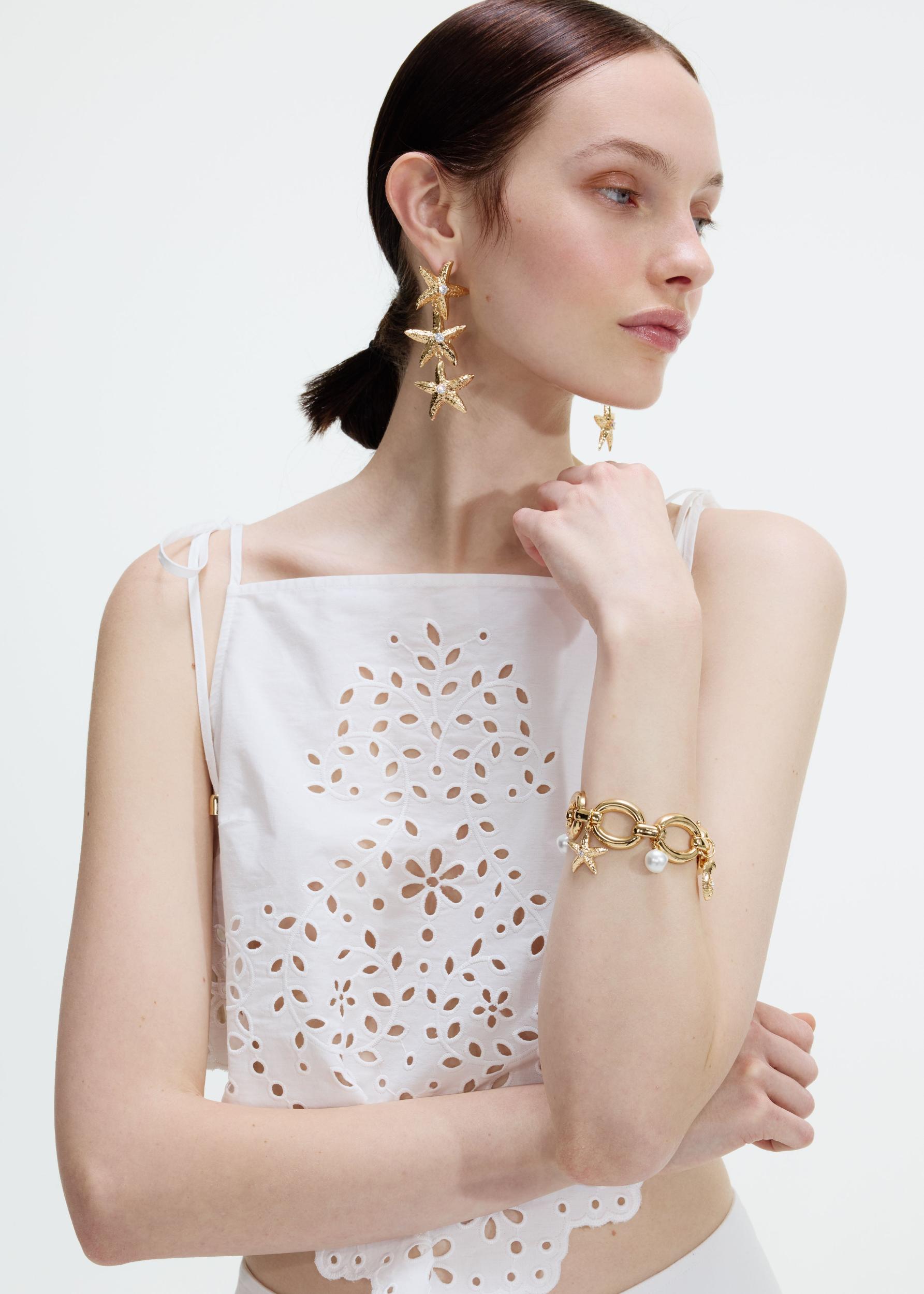 Gold Pearl Shell Charm Bracelet Product Image