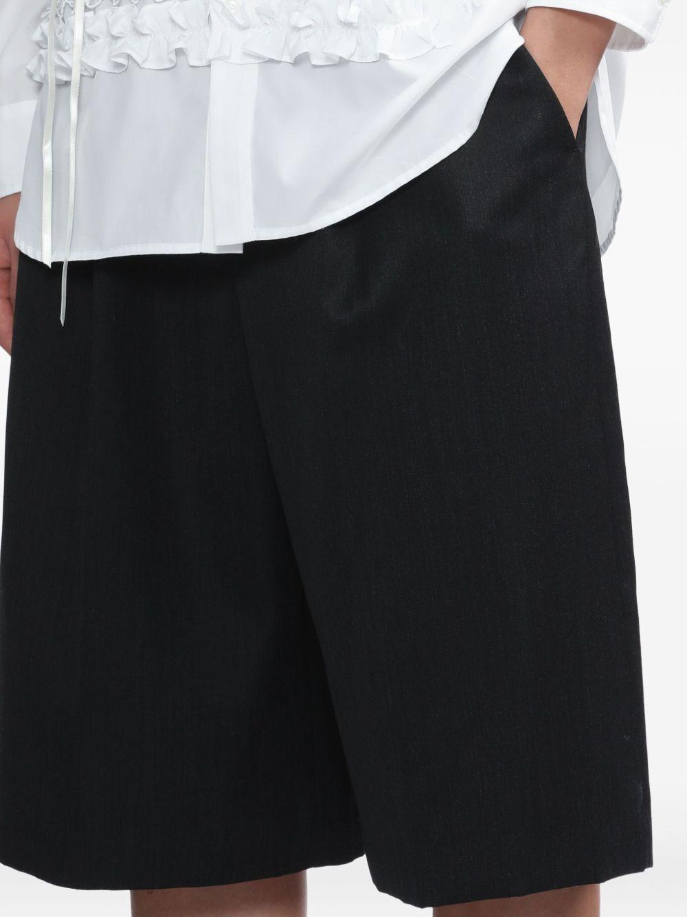 pleated belted shorts Product Image