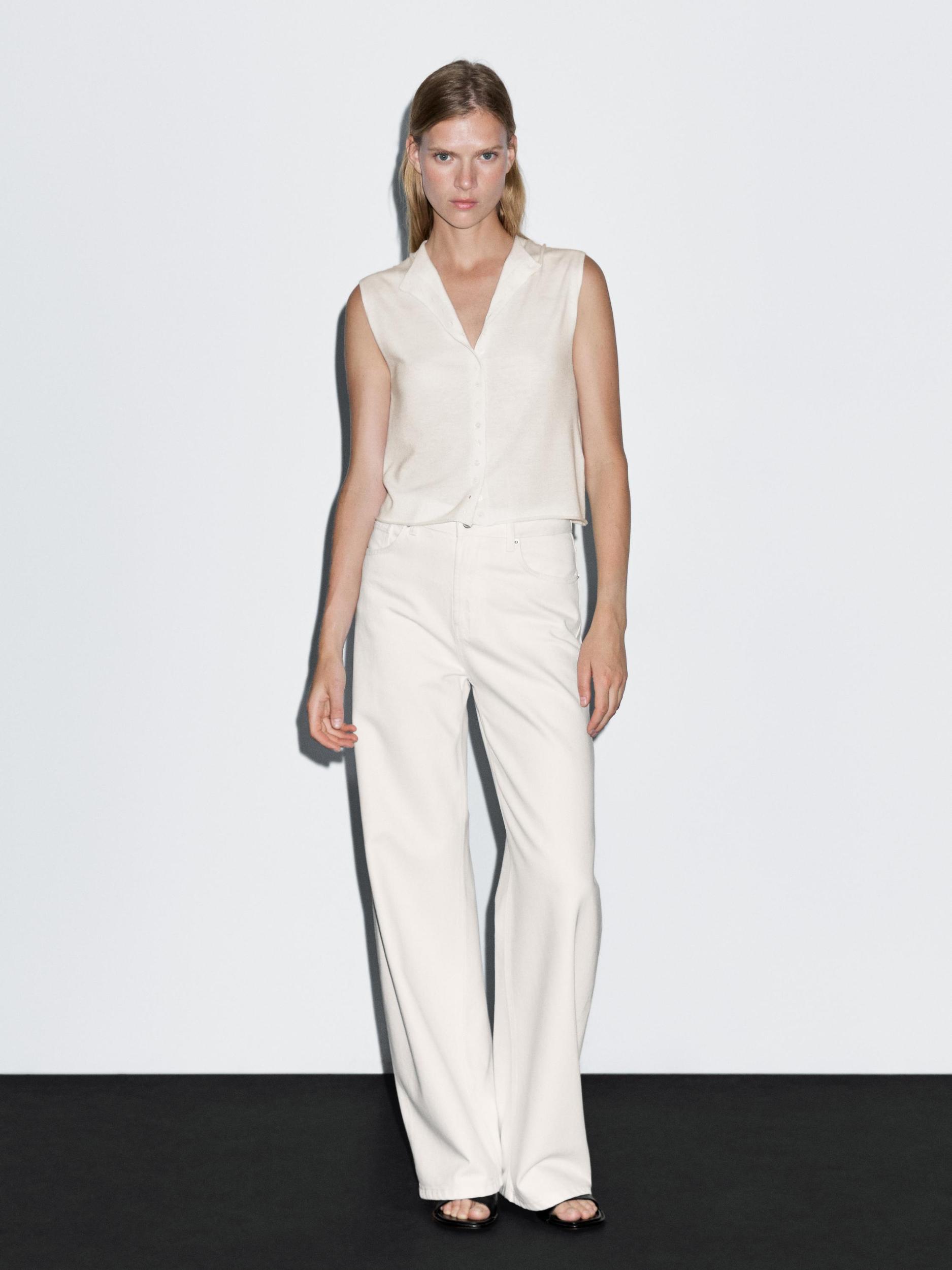 Cropped wool blend knit vest Product Image