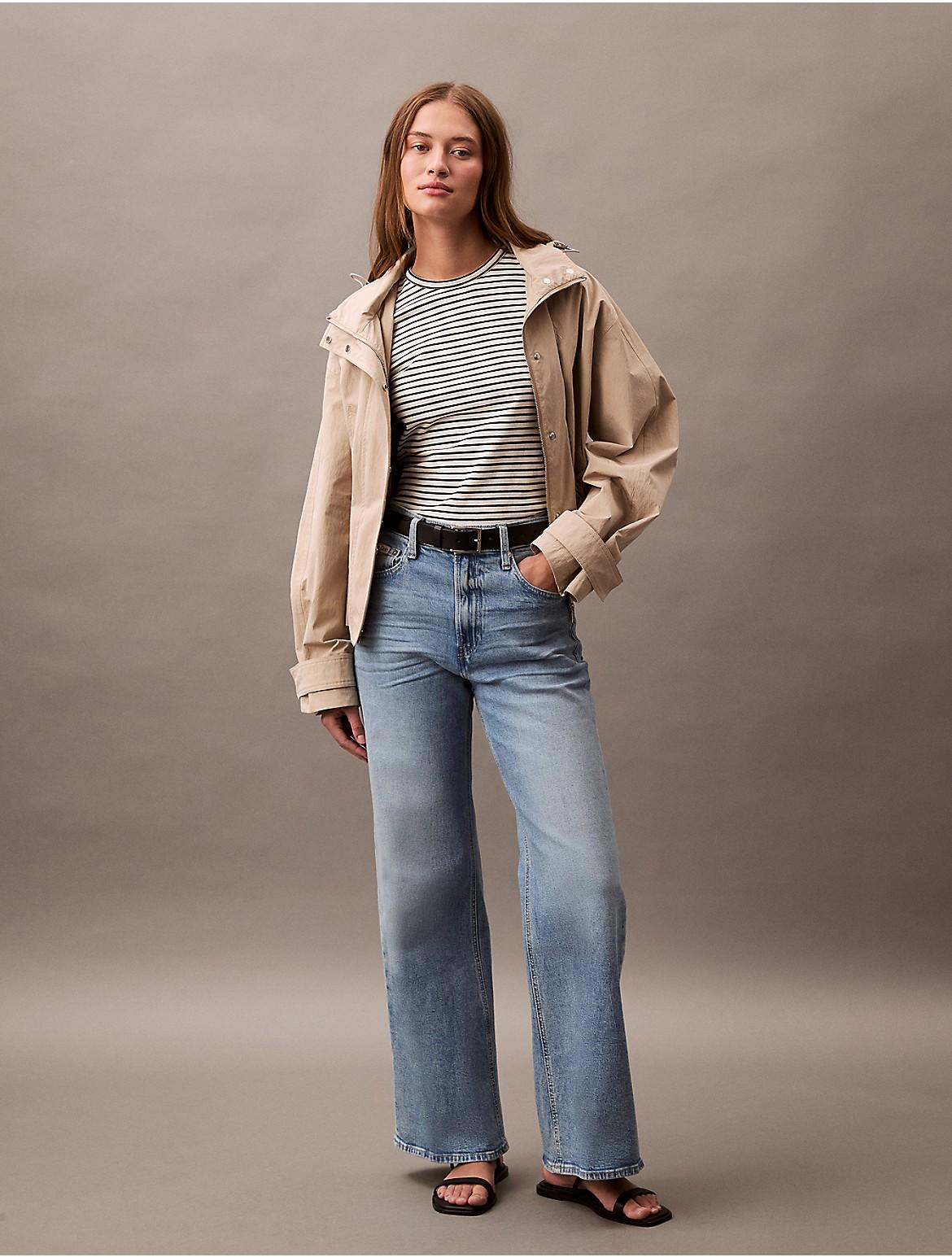 Calvin Klein Womens Ultra High Rise Wide Leg Fit Jeans - Blue Product Image