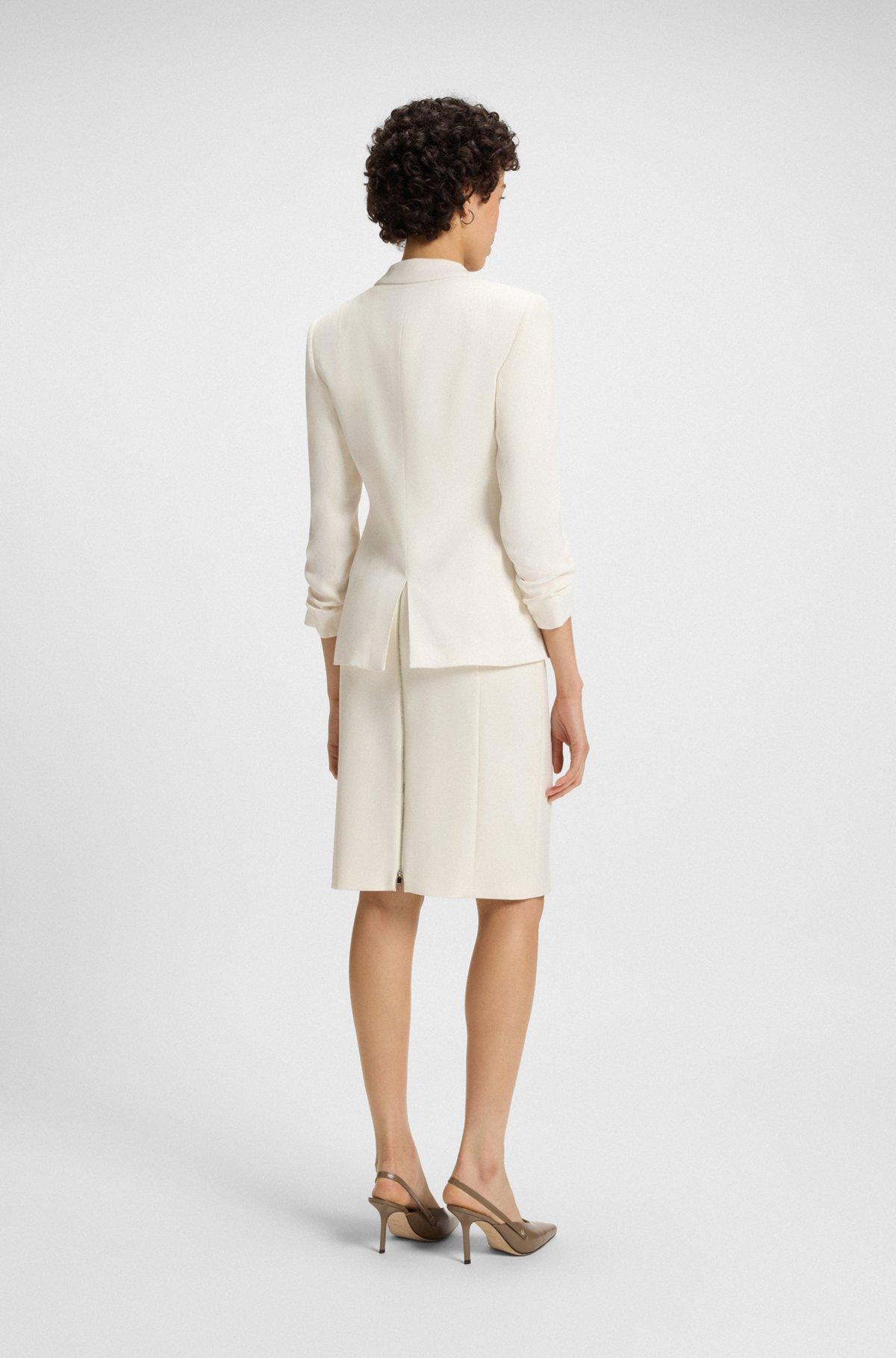 Slim-fit blazer with press-stud closure Product Image