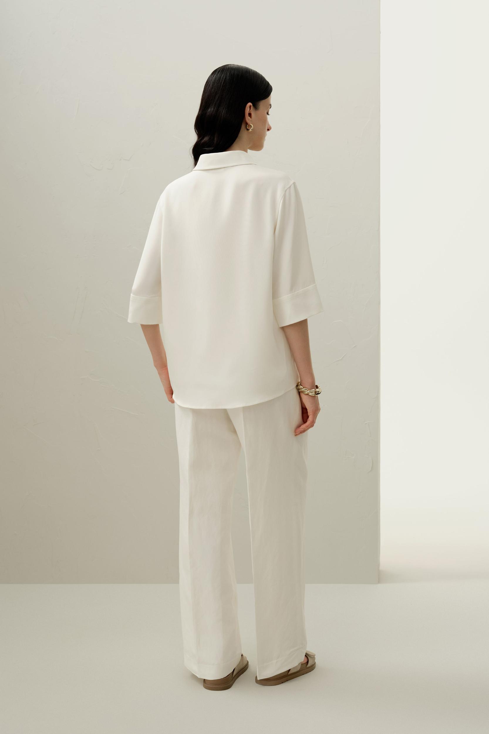 Silk Crepe Relaxed Half-Sleeve Shirt Product Image
