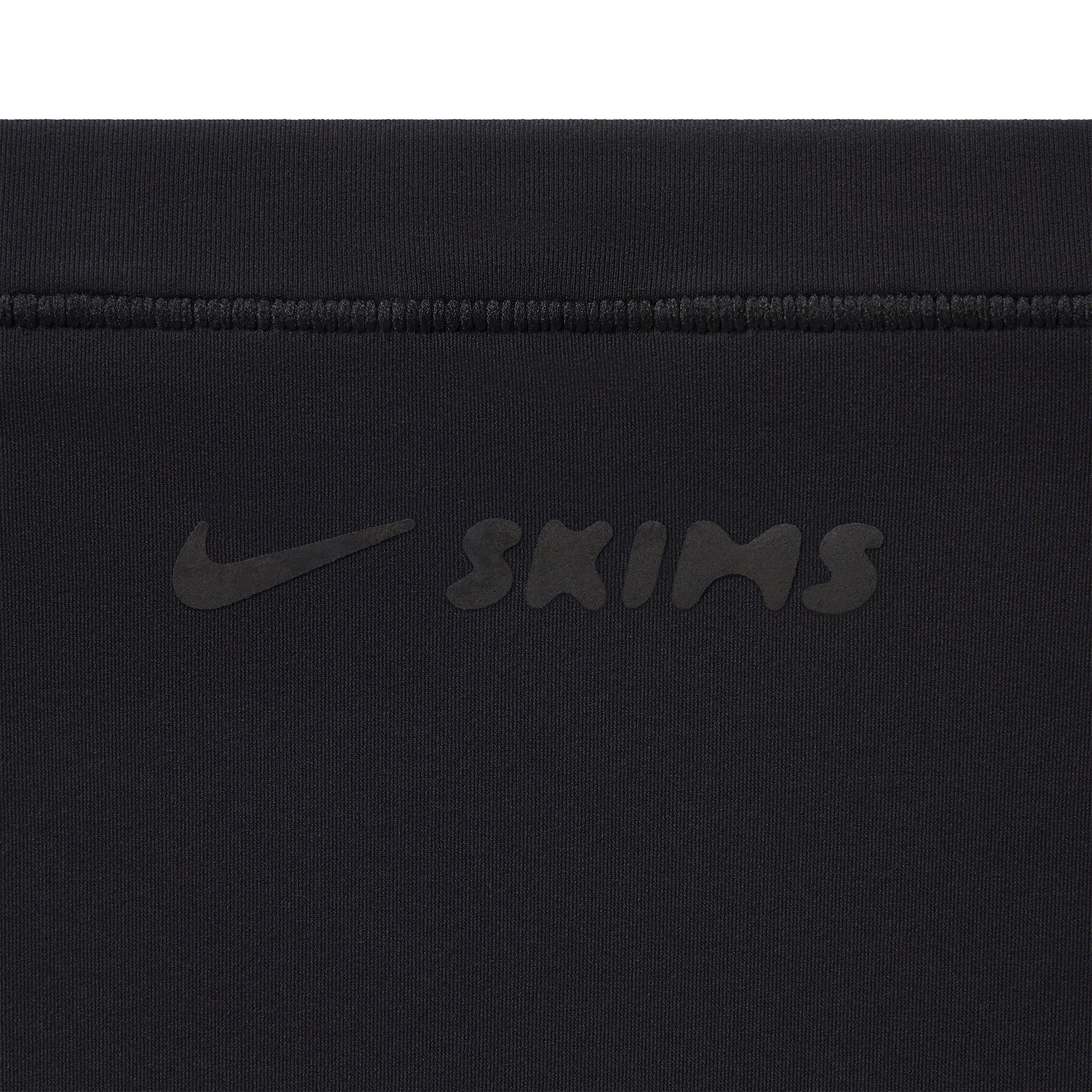 Nike Women's SKIMS Weightless Layers High-Waisted V-Panel Leggings Product Image