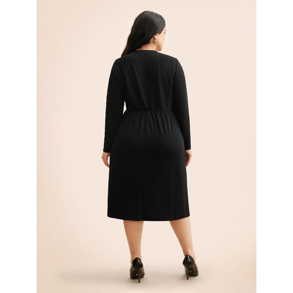 Plus Size Houndstooth Patchwork Elastic Waist Dress Black Women At the Office Patchwork Round Neck Long Sleeve Curvy BloomChic 22-24/3X Product Image