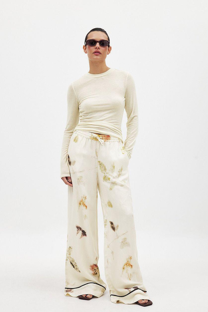 Viscose Wide Mid Waist Trousers Product Image