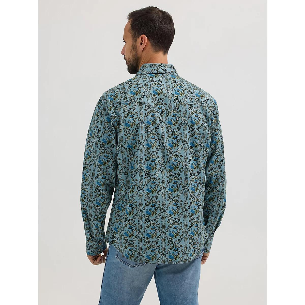Men's Wrangler® Retro® Premium Long Sleeve Western Snap Printed Shirt in Floral T Product Image