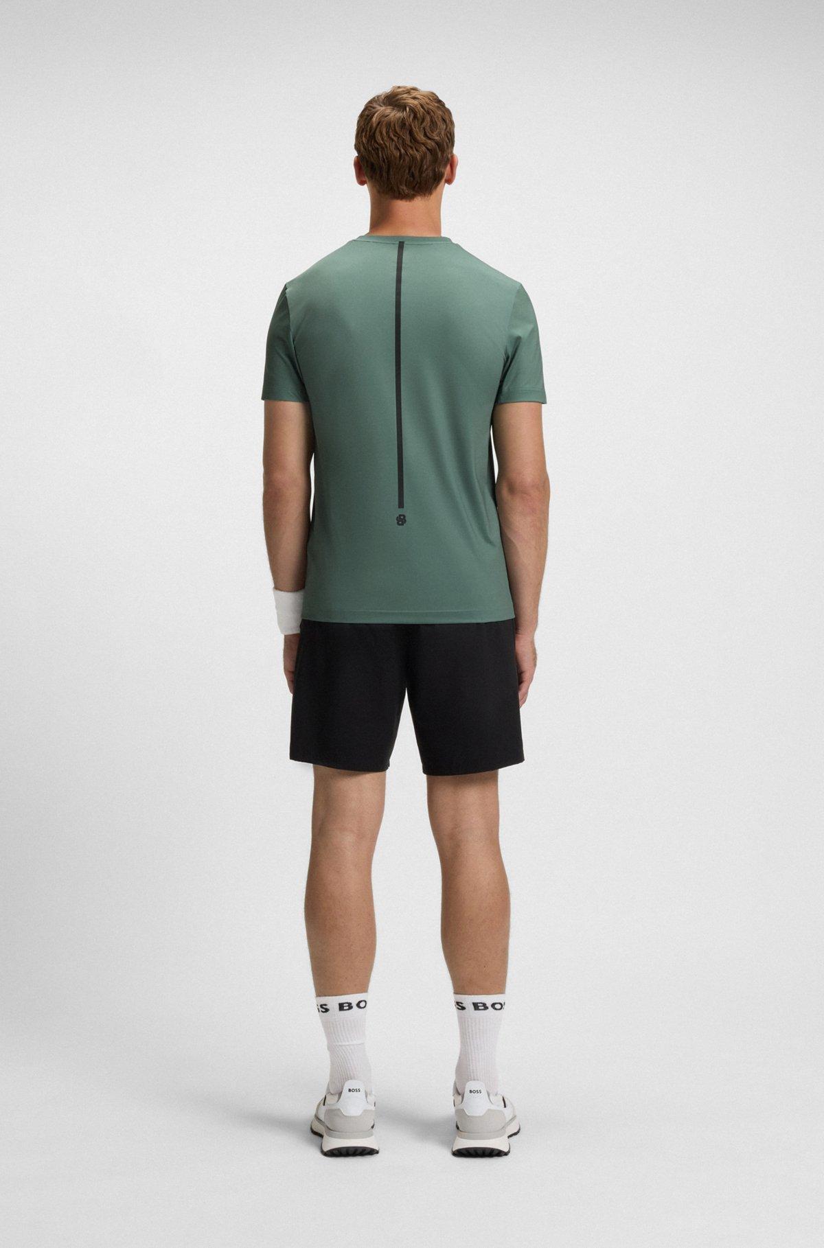 Slim-fit T-shirt in stretch piqué with odor control Product Image