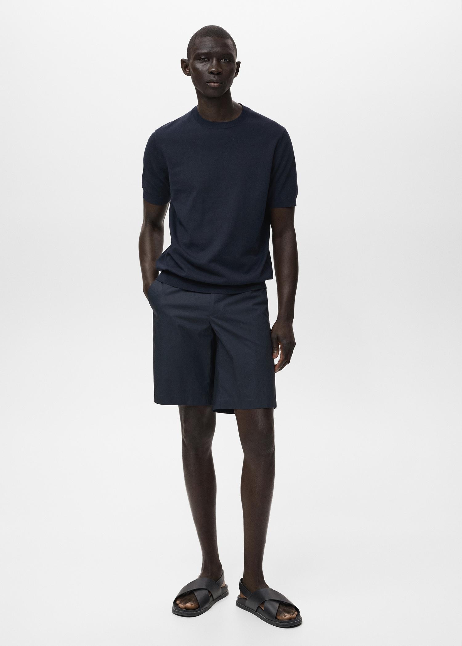 Cotton fine-knit t-shirt - Men | MANGO USA Product Image