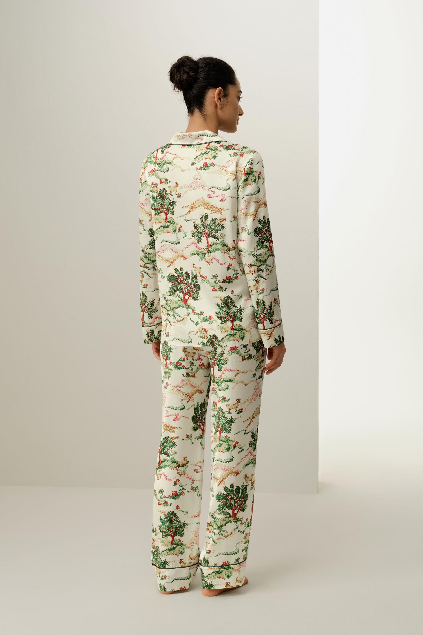 Aries Zodiac Classic Silk Pajama Set Product Image