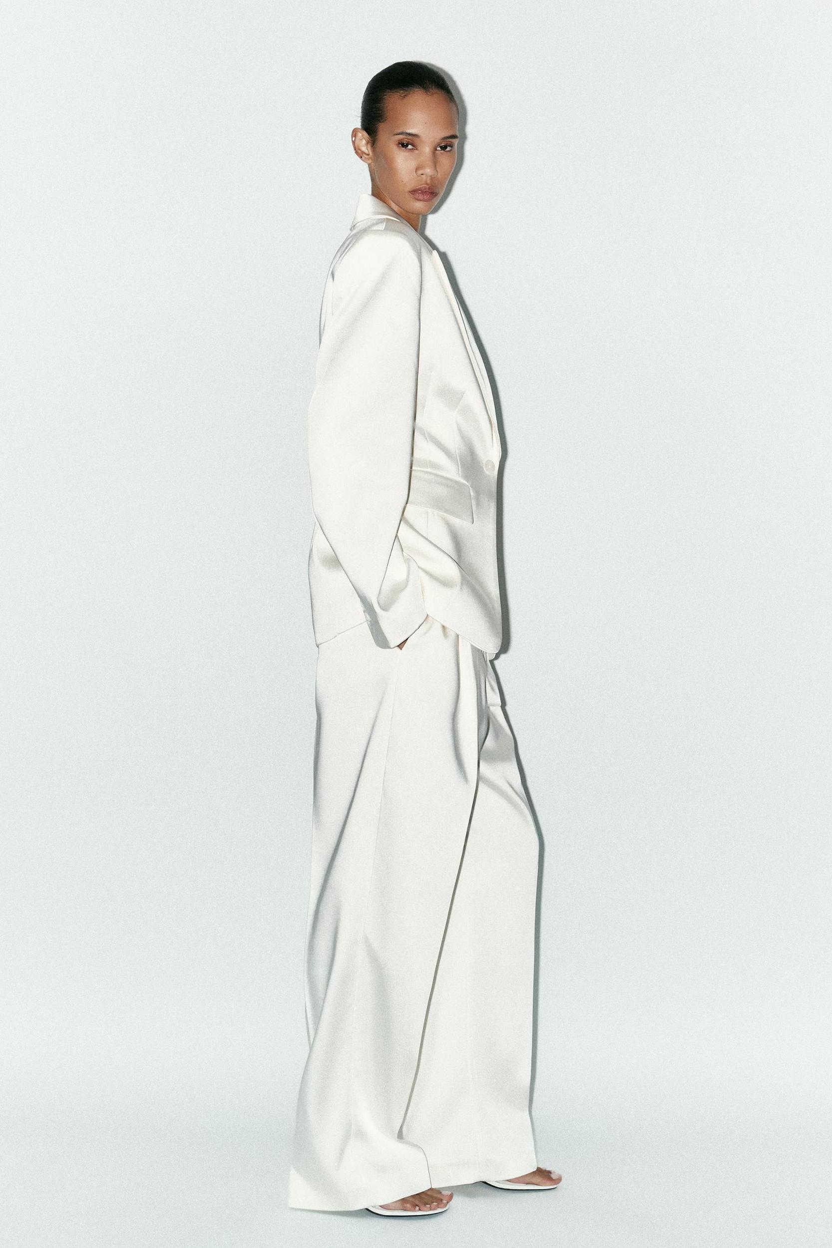 SATIN BLAZER Product Image