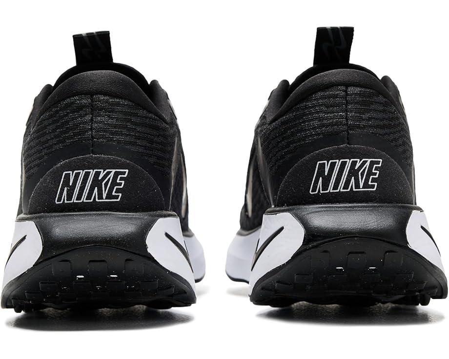 Women's Nike Motiva Product Image