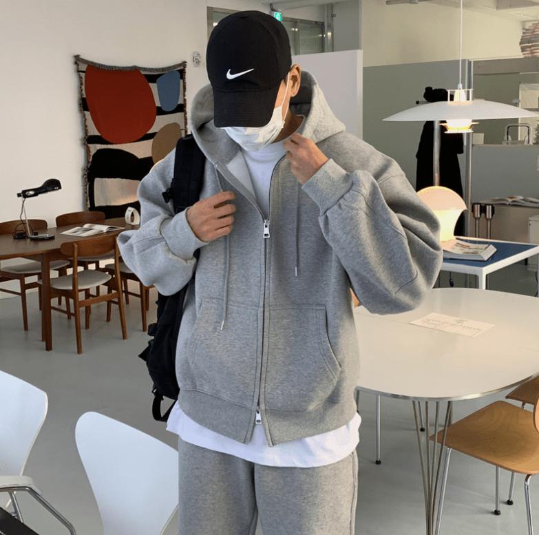 RT No. 7053 ZIP-UP HOODIE & SWEATPANTS Product Image