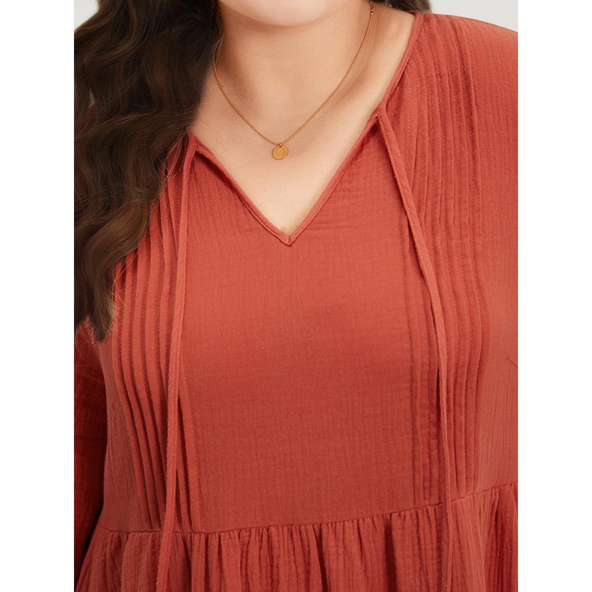 Plus Size Plain Pocket Pleated Ties Elastic Cuffs Dress Coral Women Vacation Elastic cuffs V-neck Elbow-length sleeve Curvy Midi Dress BloomChic 22-24/3X Product Image