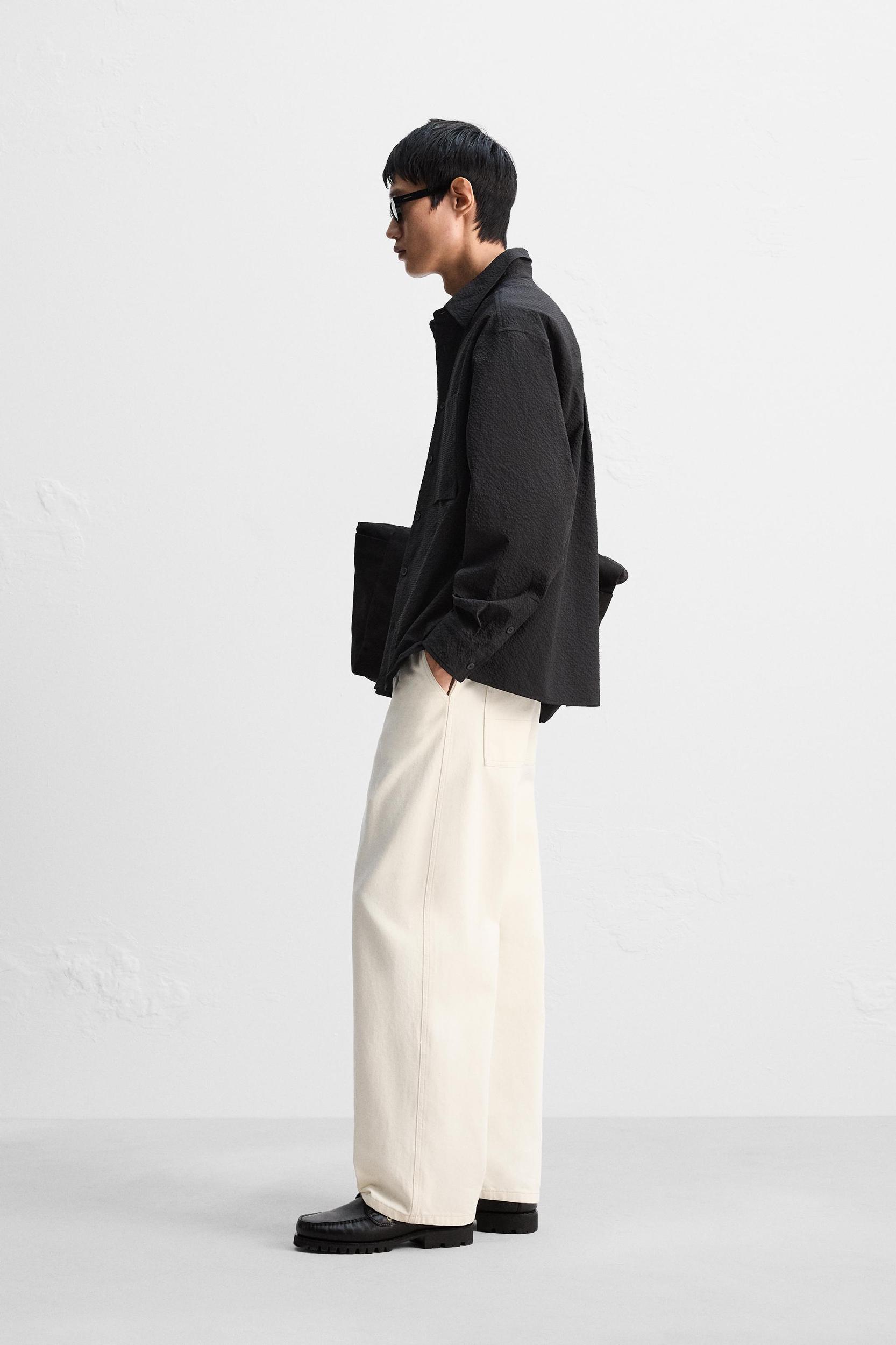 RELAXED FIT SEERSUCKER SHIRT Product Image