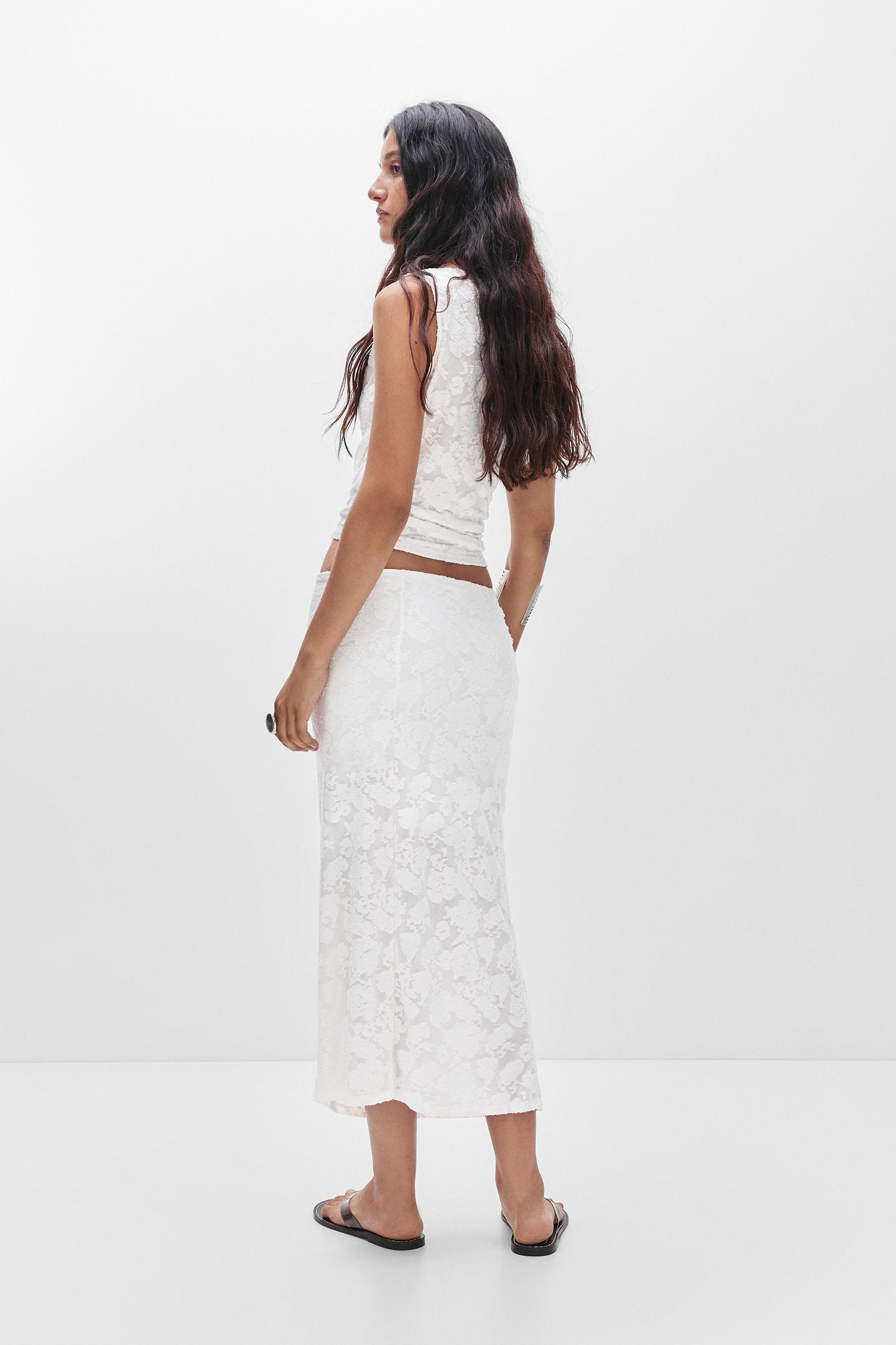 Lace midi skirt Product Image