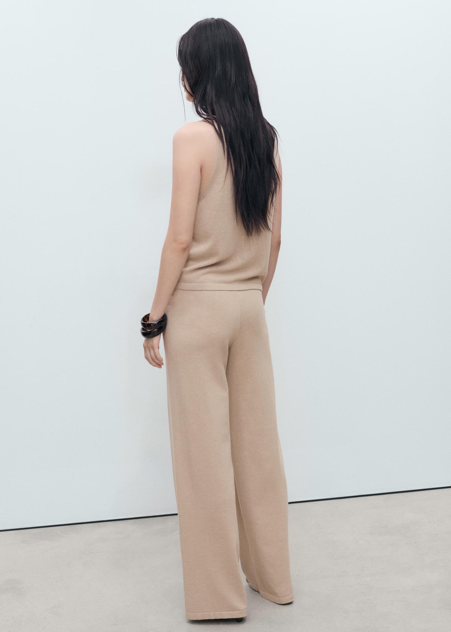 V-neck knit top - Women | MANGO USA Product Image