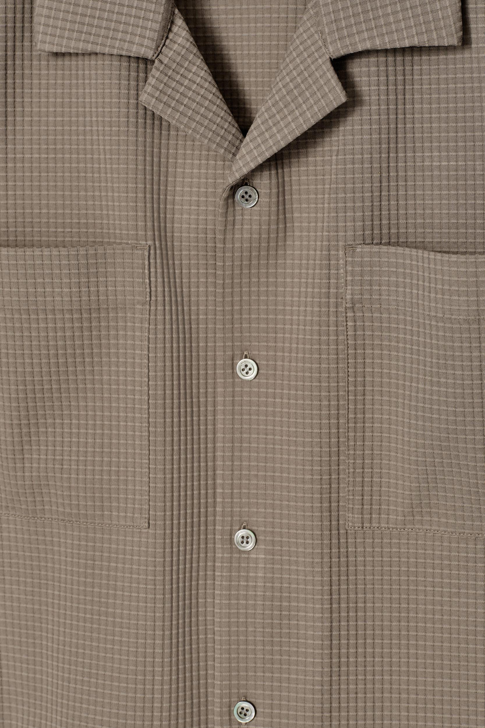 RELAXED TEXTURED COTTON RESORT SHIRT Product Image