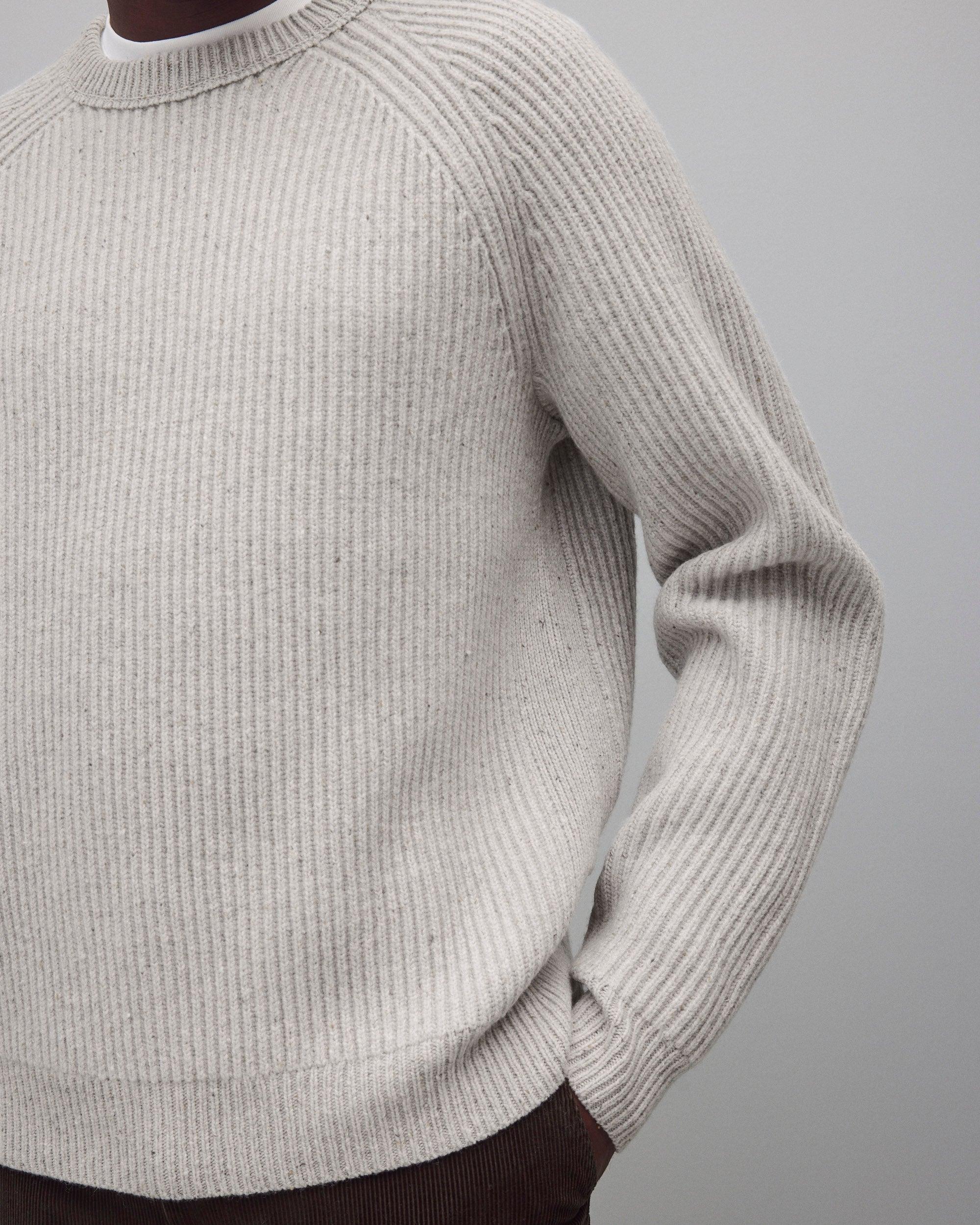 0851. Tech Essential™ Relaxed Long Sleeve - Faded Crimson Product Image